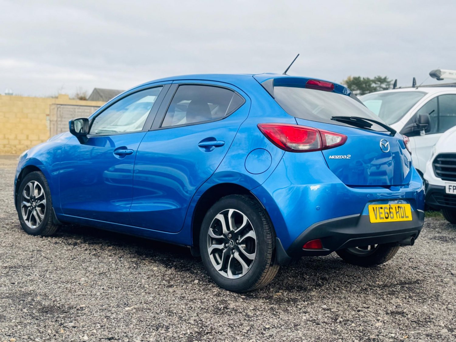 Mazda 2