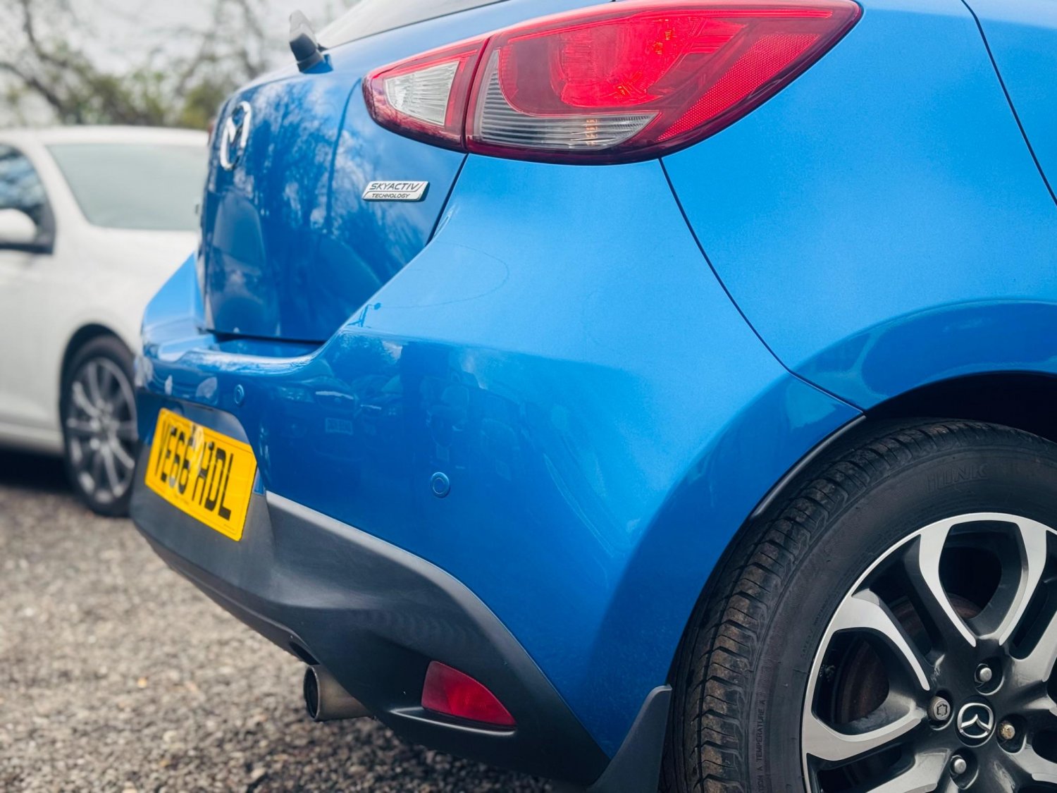 Mazda 2