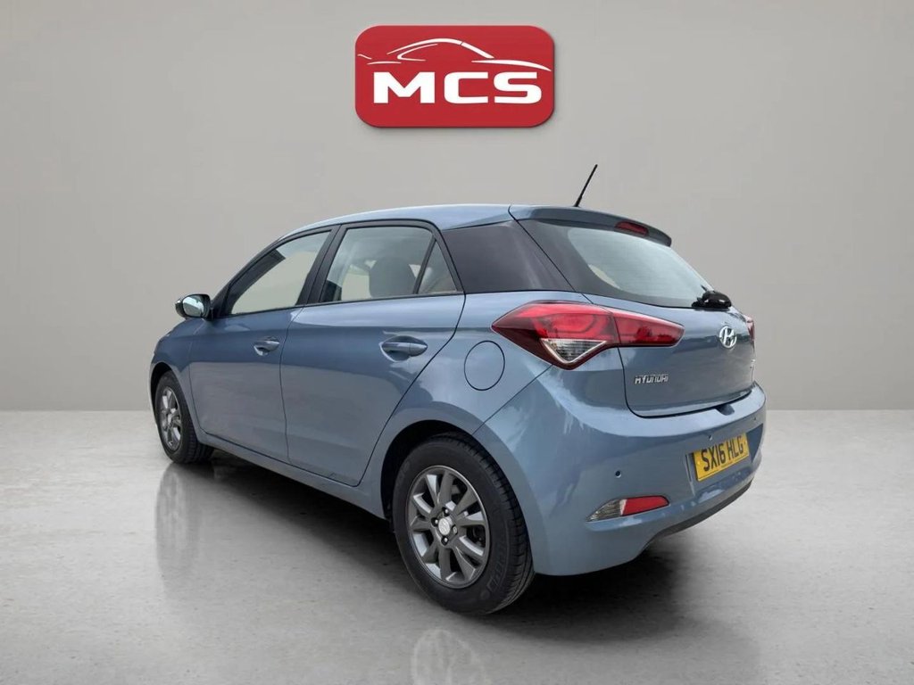 Hyundai i20