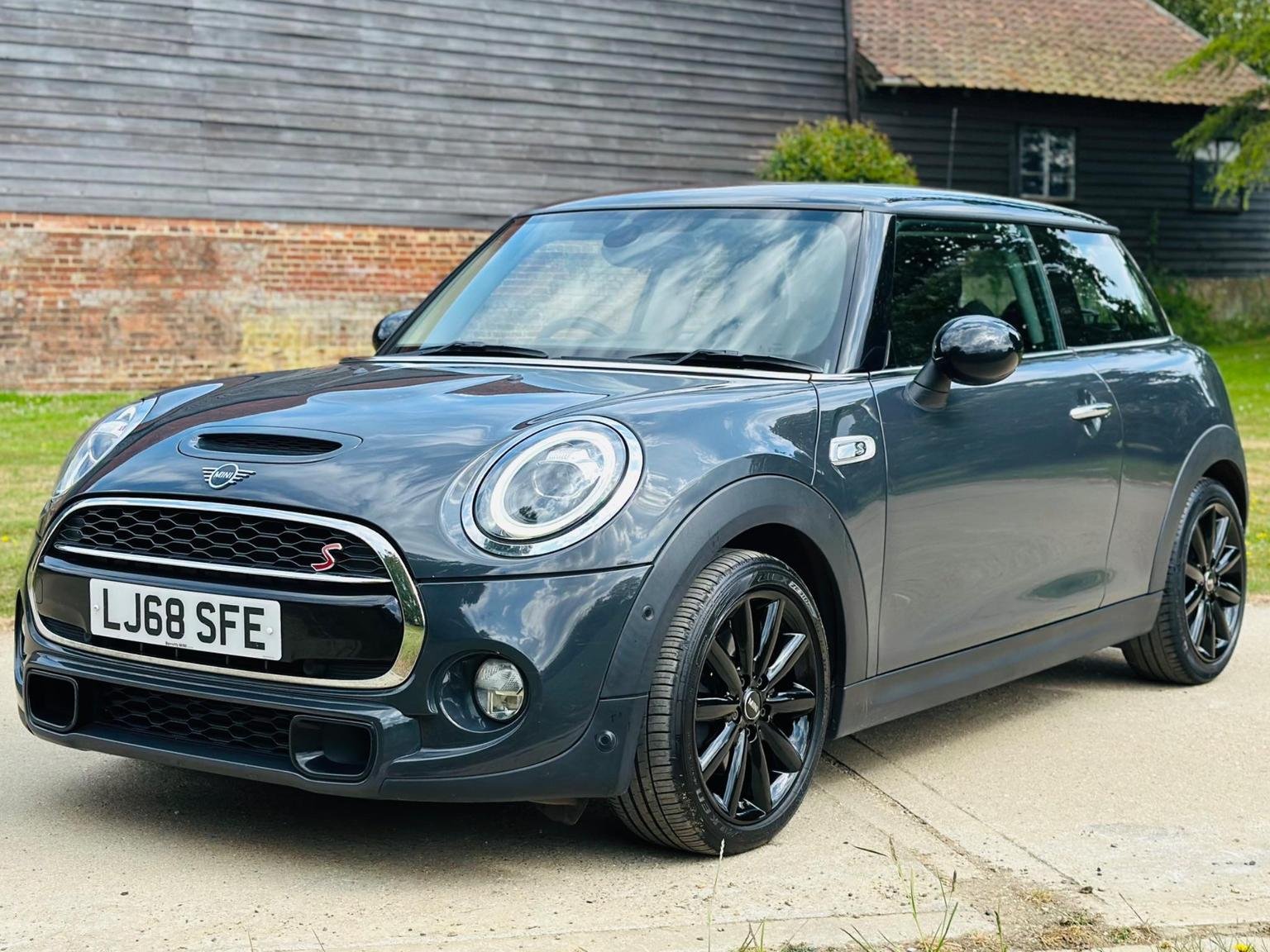 MINI Hatch