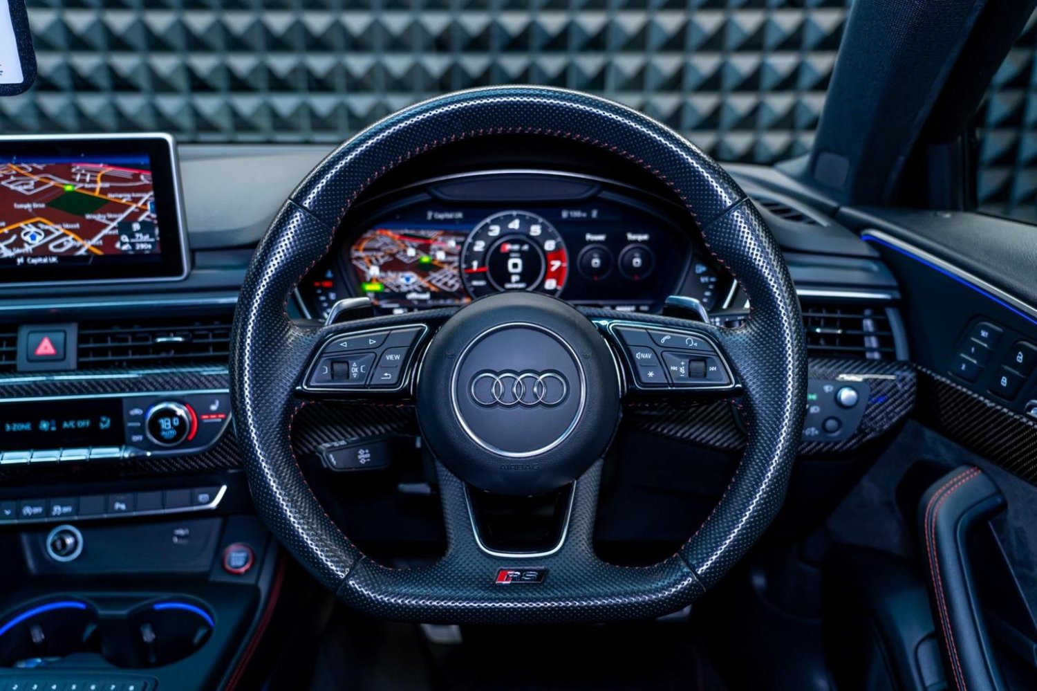 Audi RS4 Saloon