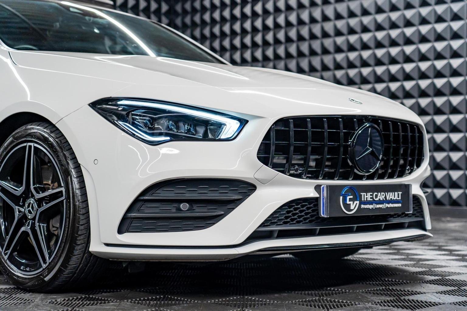 Mercedes Benz CLA