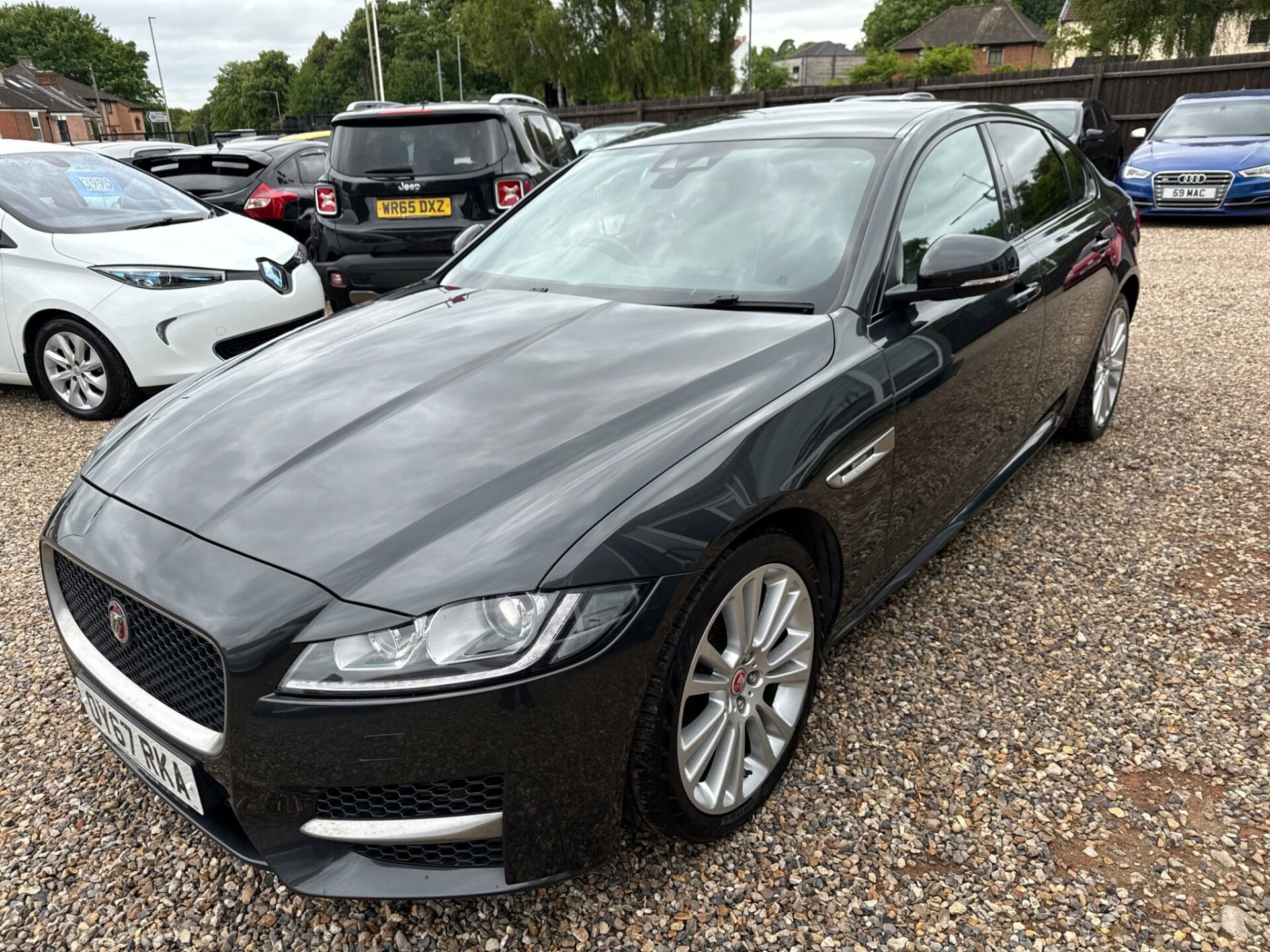 Jaguar XF