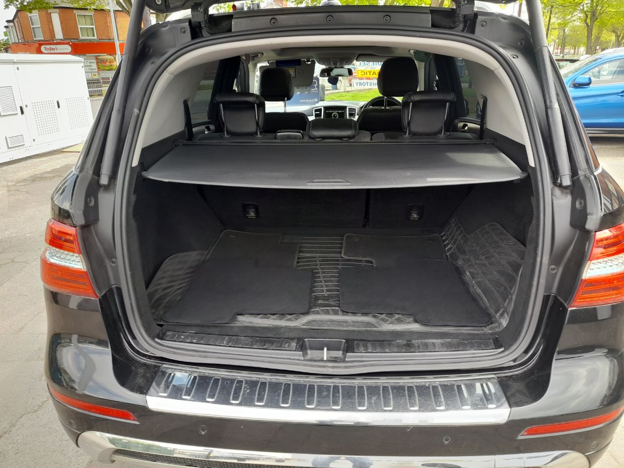 Mercedes Benz M Class