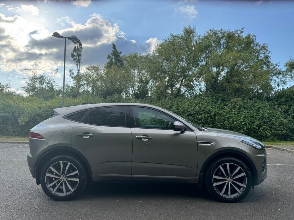 Jaguar E Pace