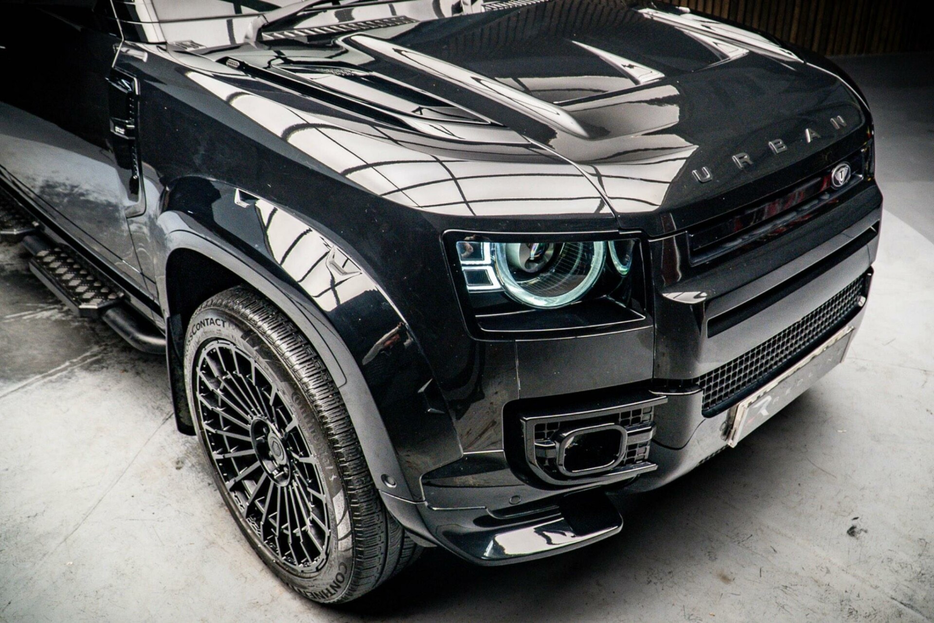 Land Rover 110