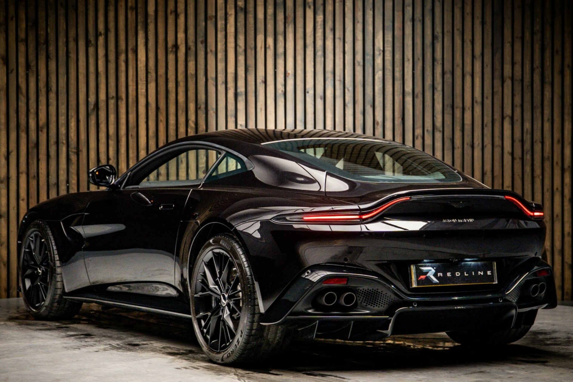 Aston Martin Vantage