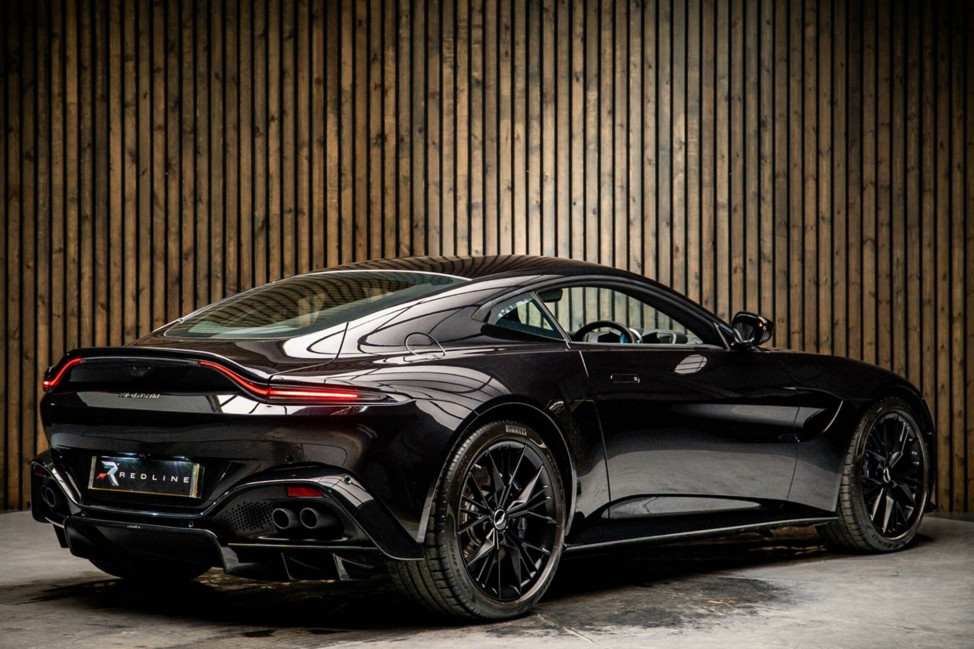 Aston Martin Vantage