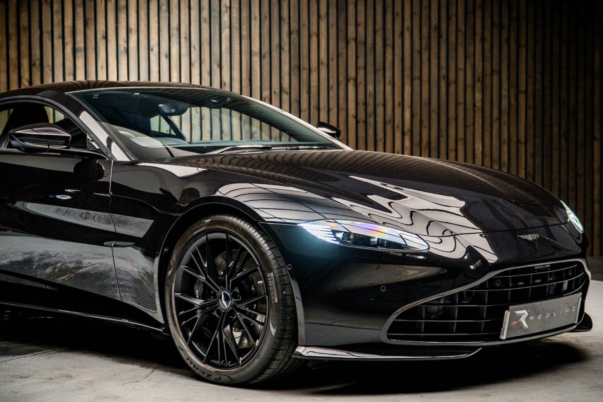 Aston Martin Vantage