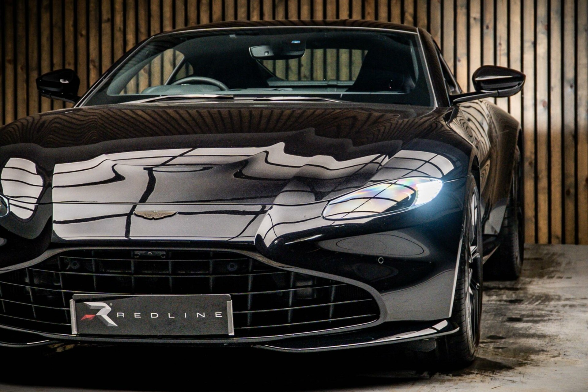 Aston Martin Vantage