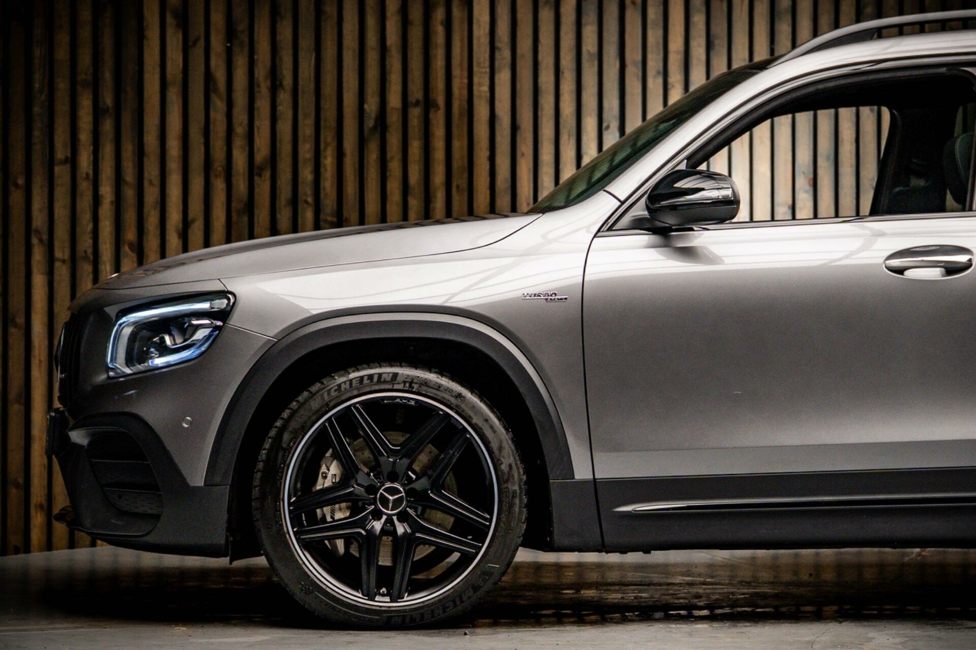 Mercedes Benz Glb