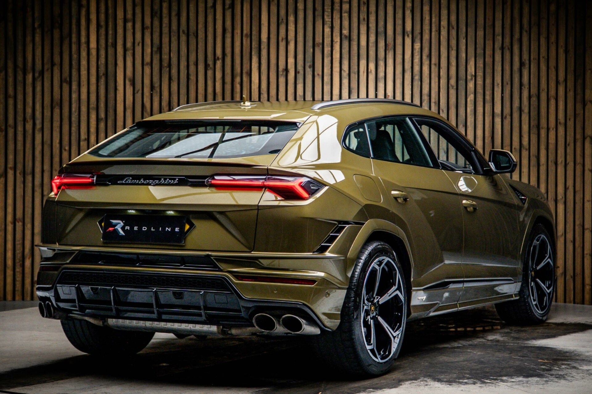 Lamborghini URUS