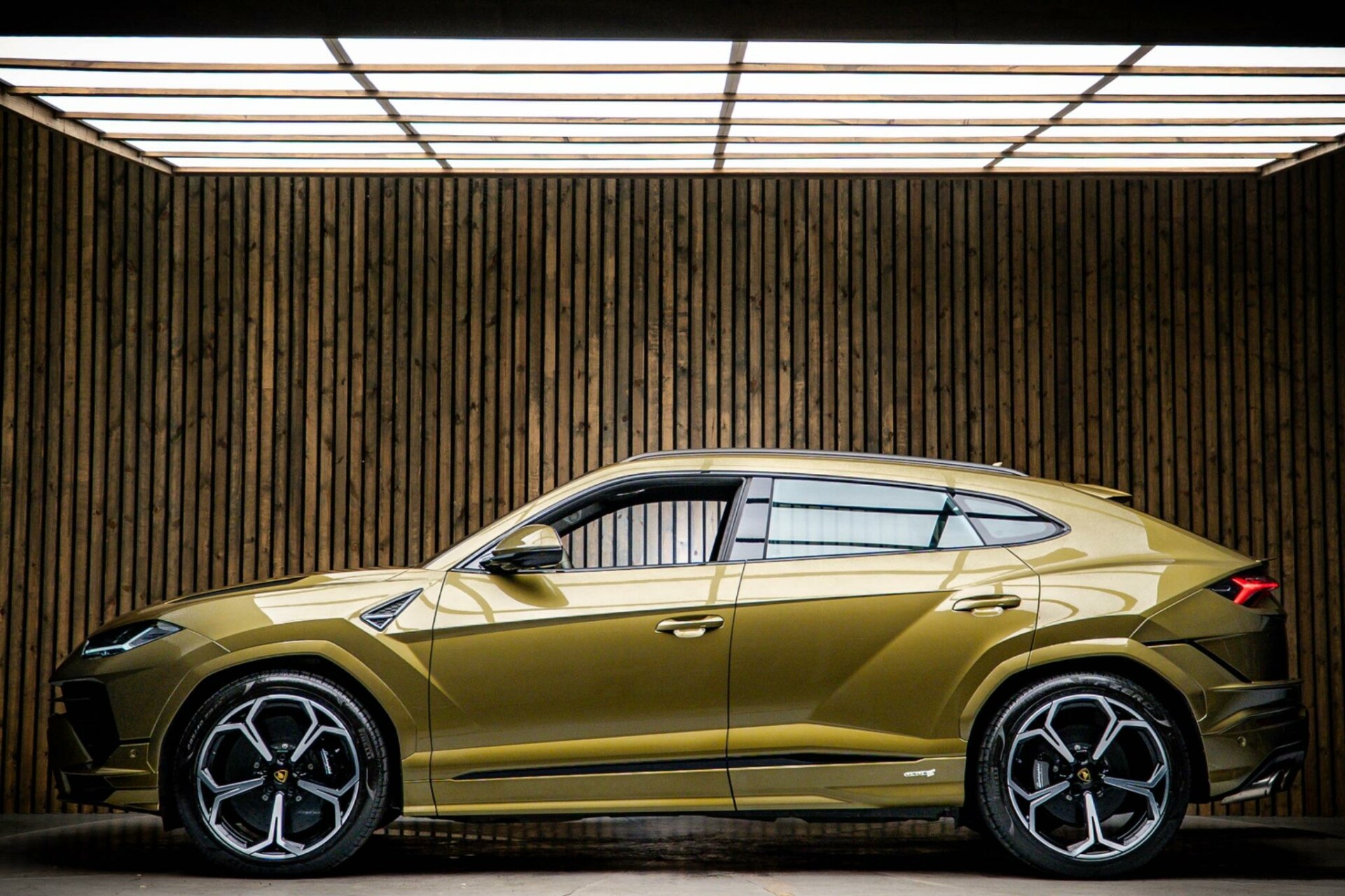 Lamborghini URUS