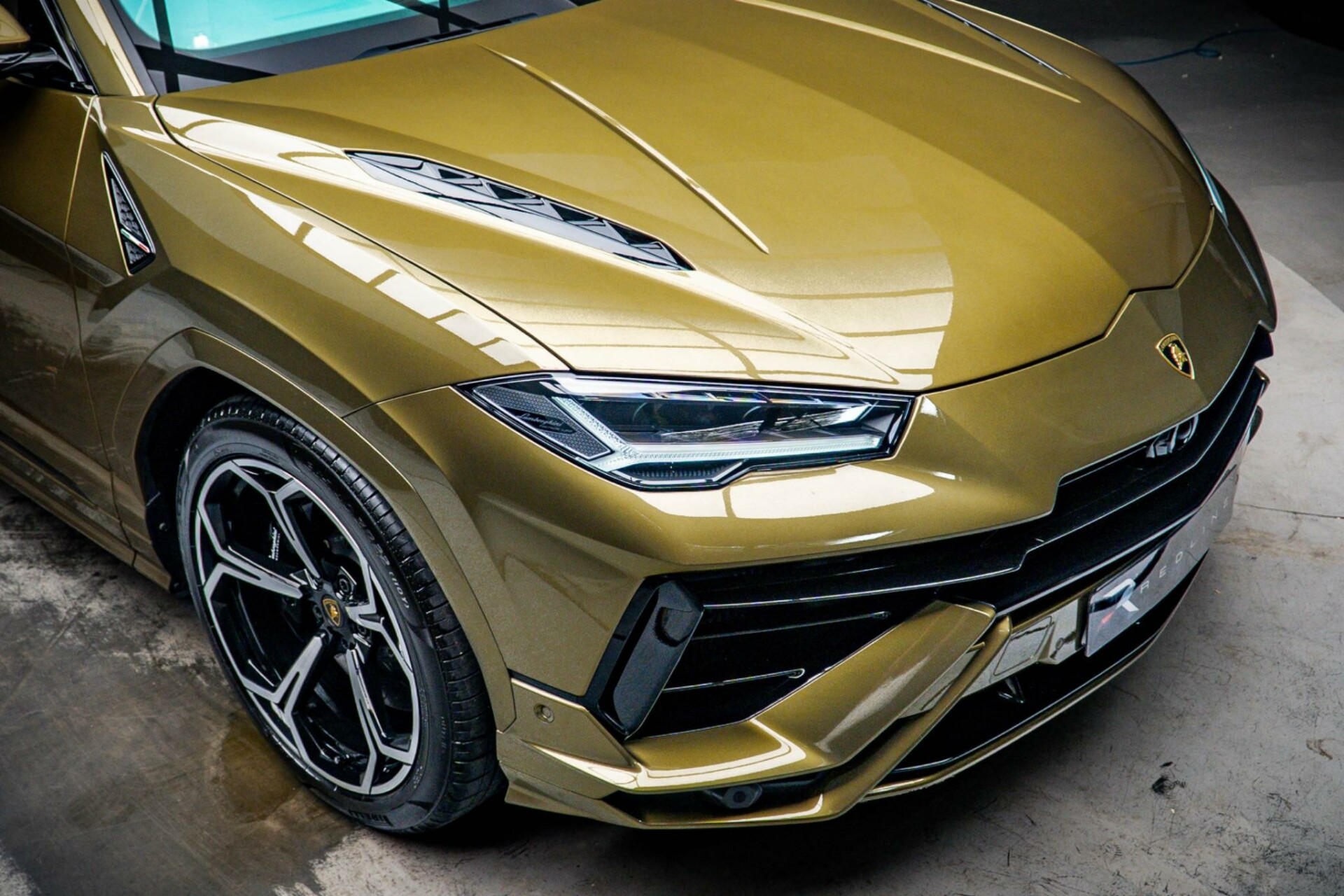 Lamborghini URUS