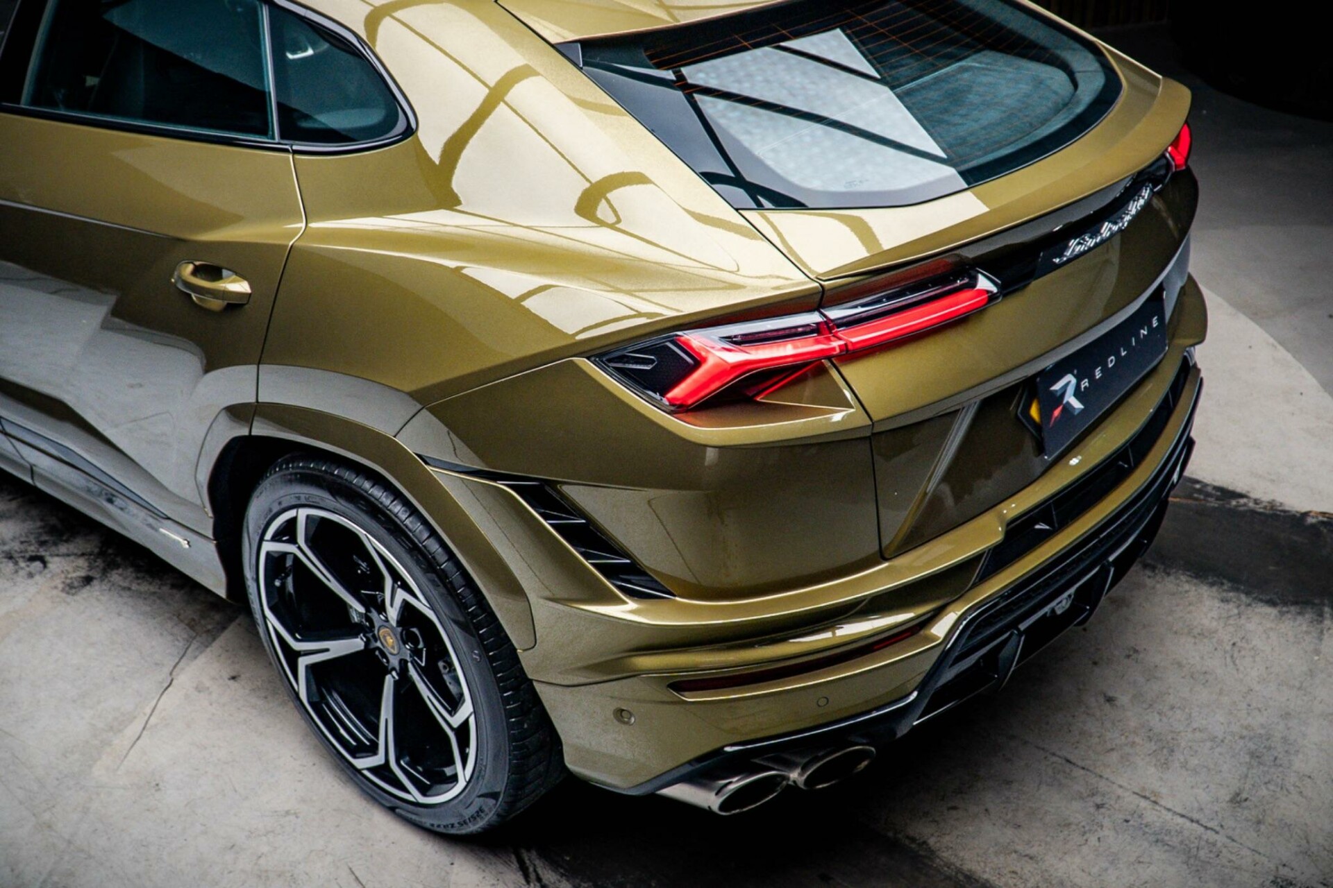 Lamborghini URUS