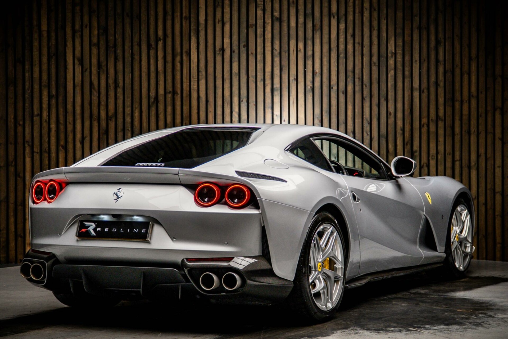 Ferrari 812