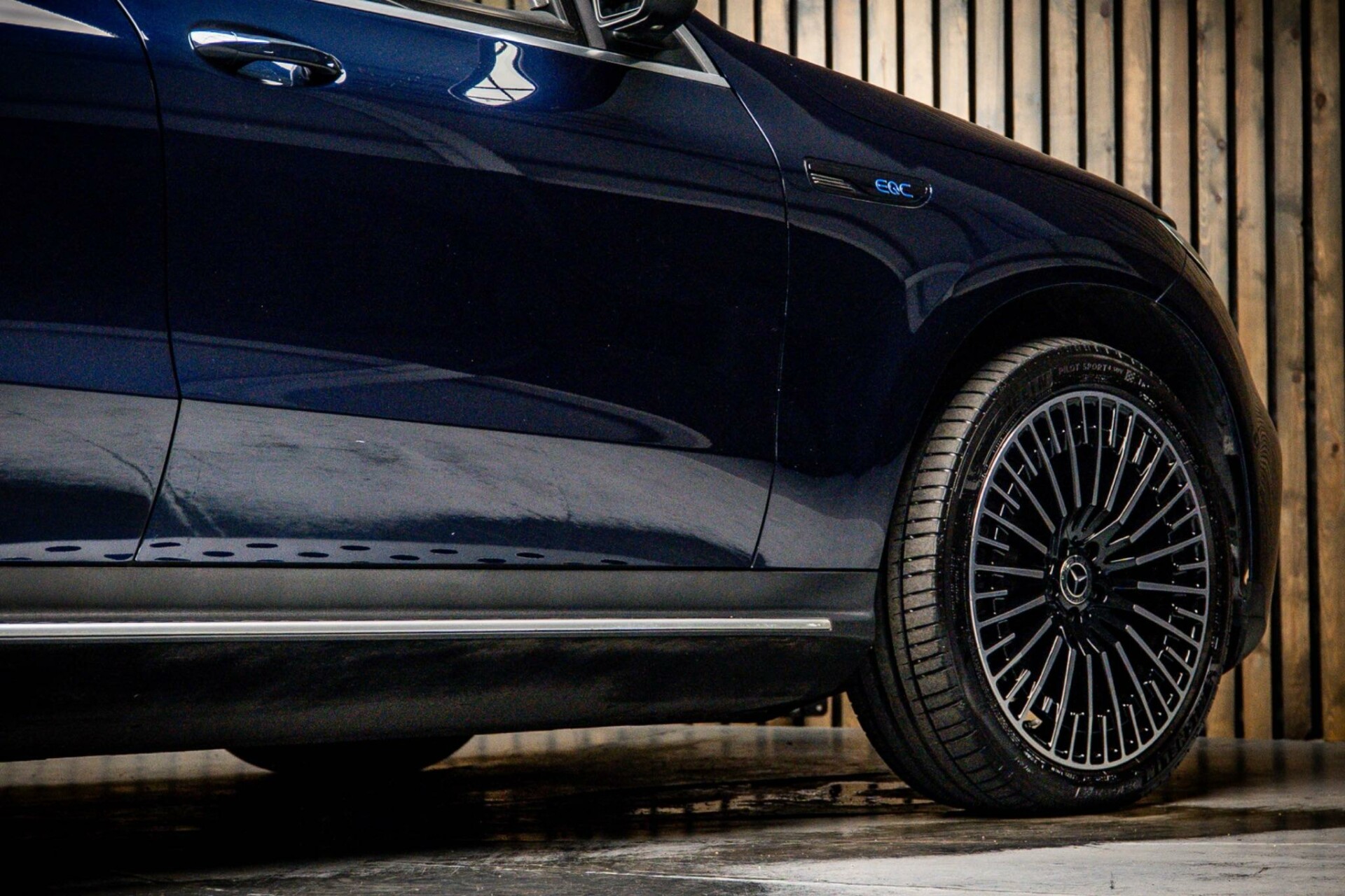 Mercedes Benz Eqc