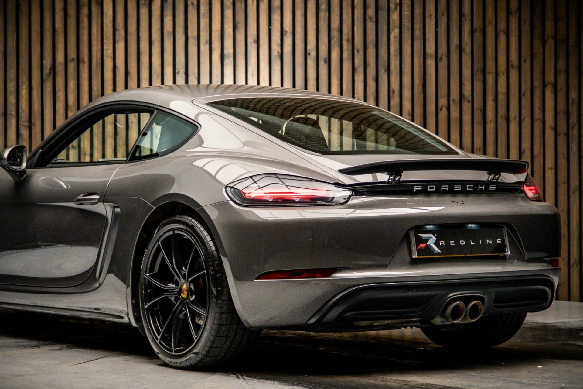 Porsche 718