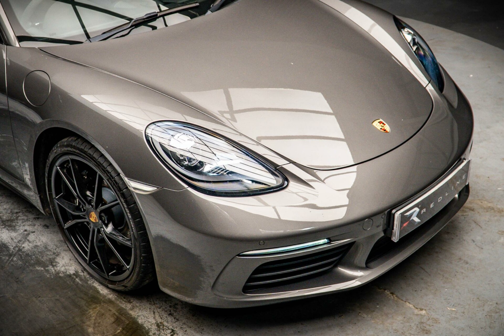 Porsche 718