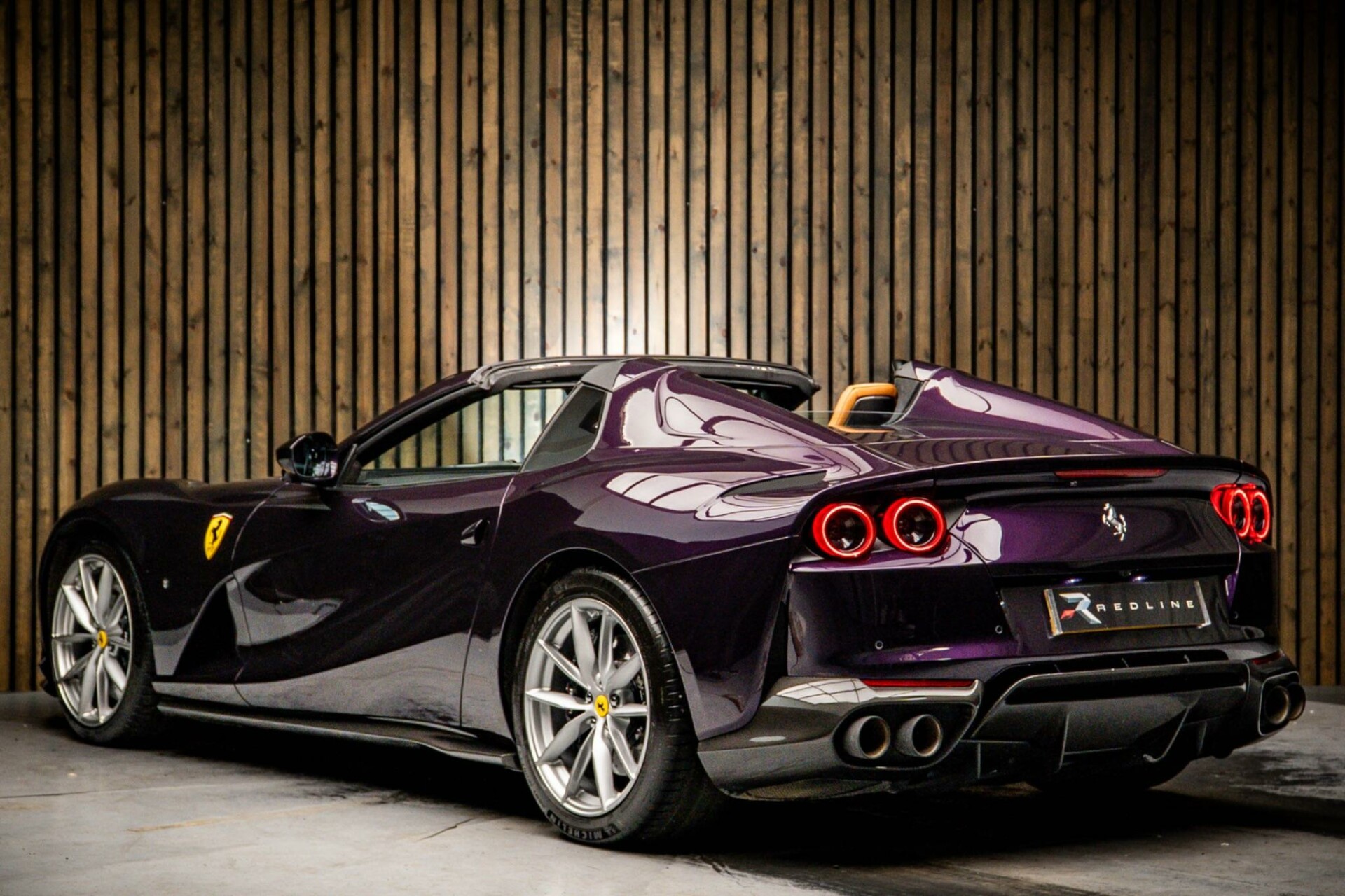 Ferrari 812