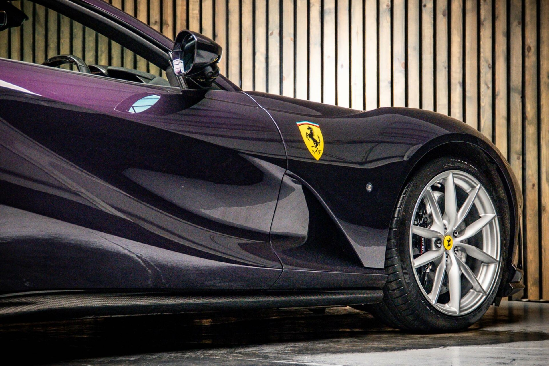 Ferrari 812