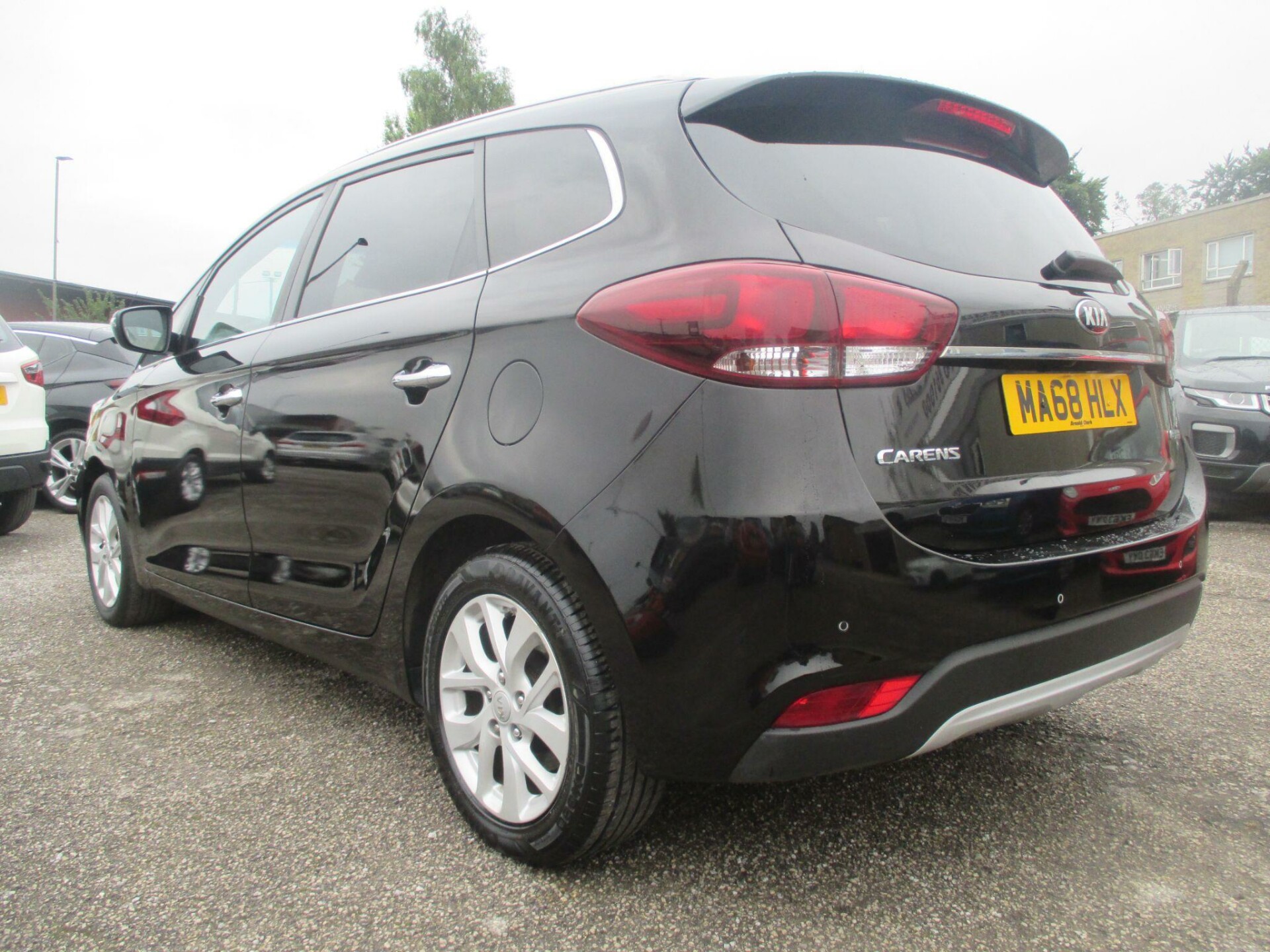 Kia Carens