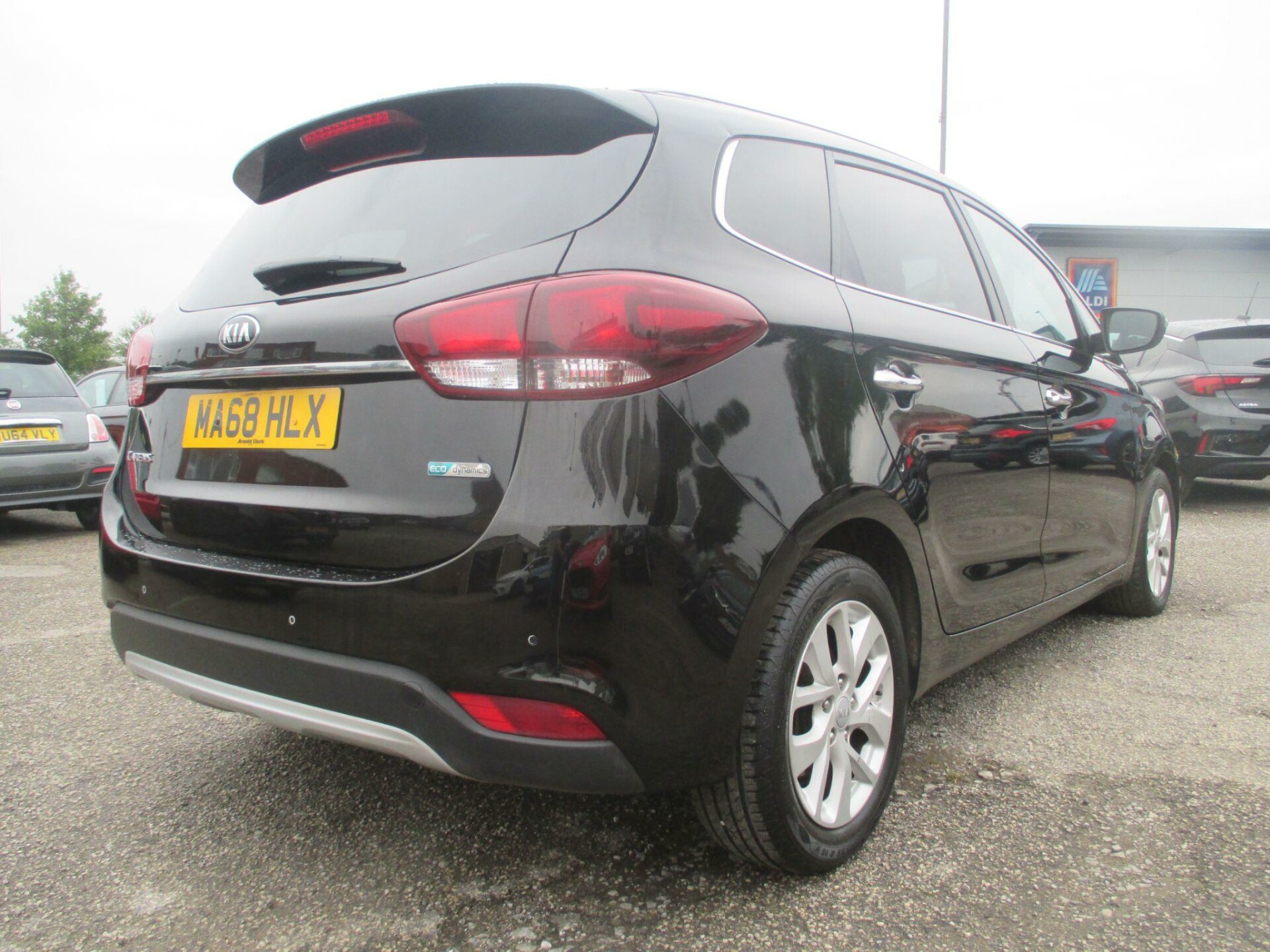 Kia Carens