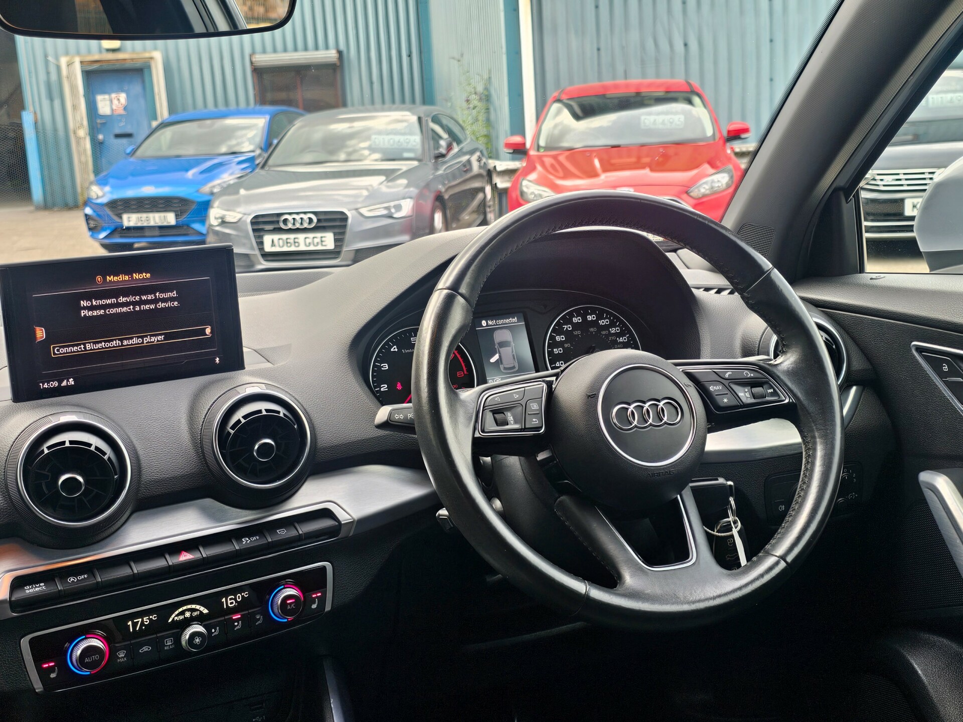 Audi Q2