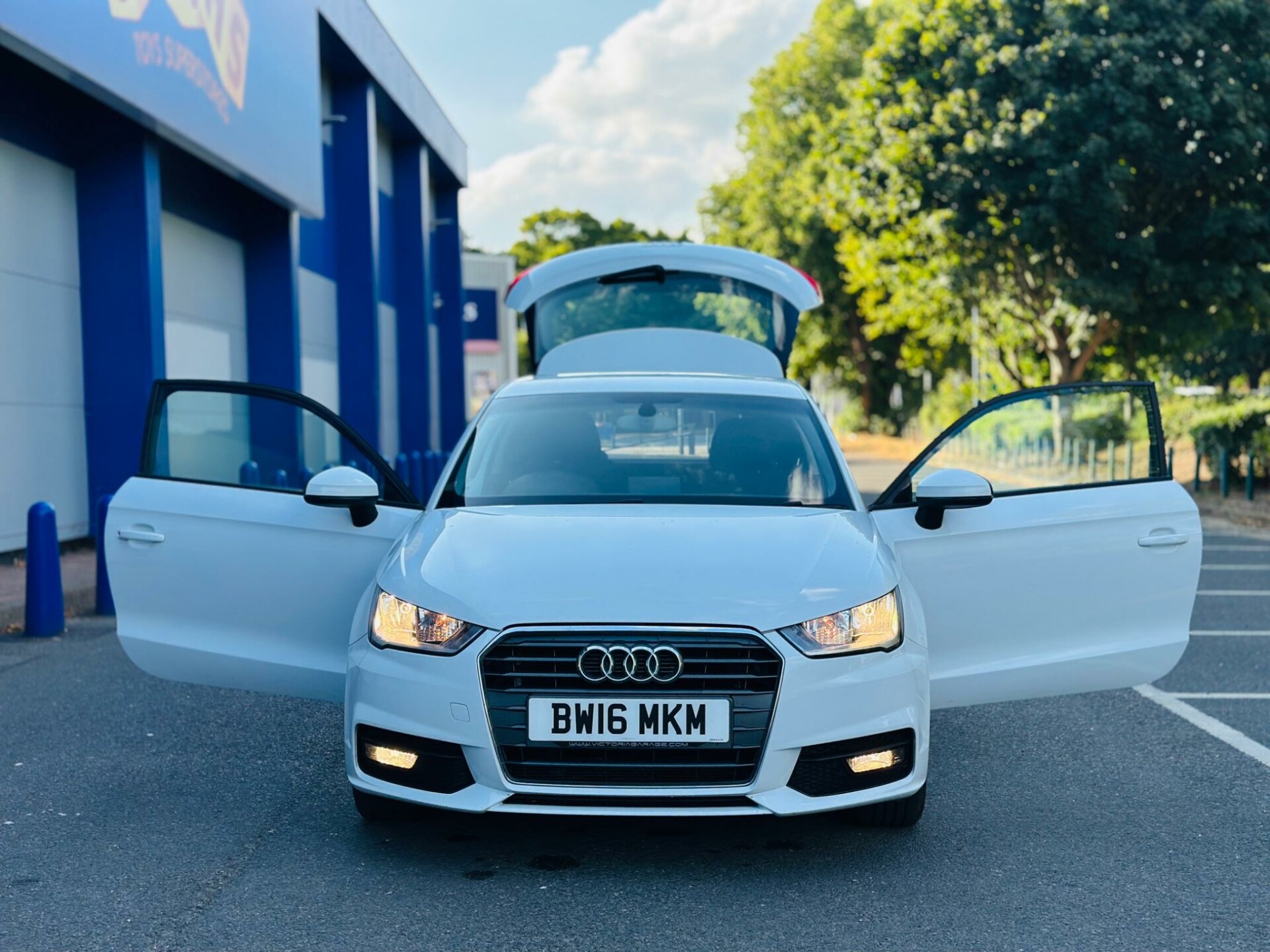 Audi A1