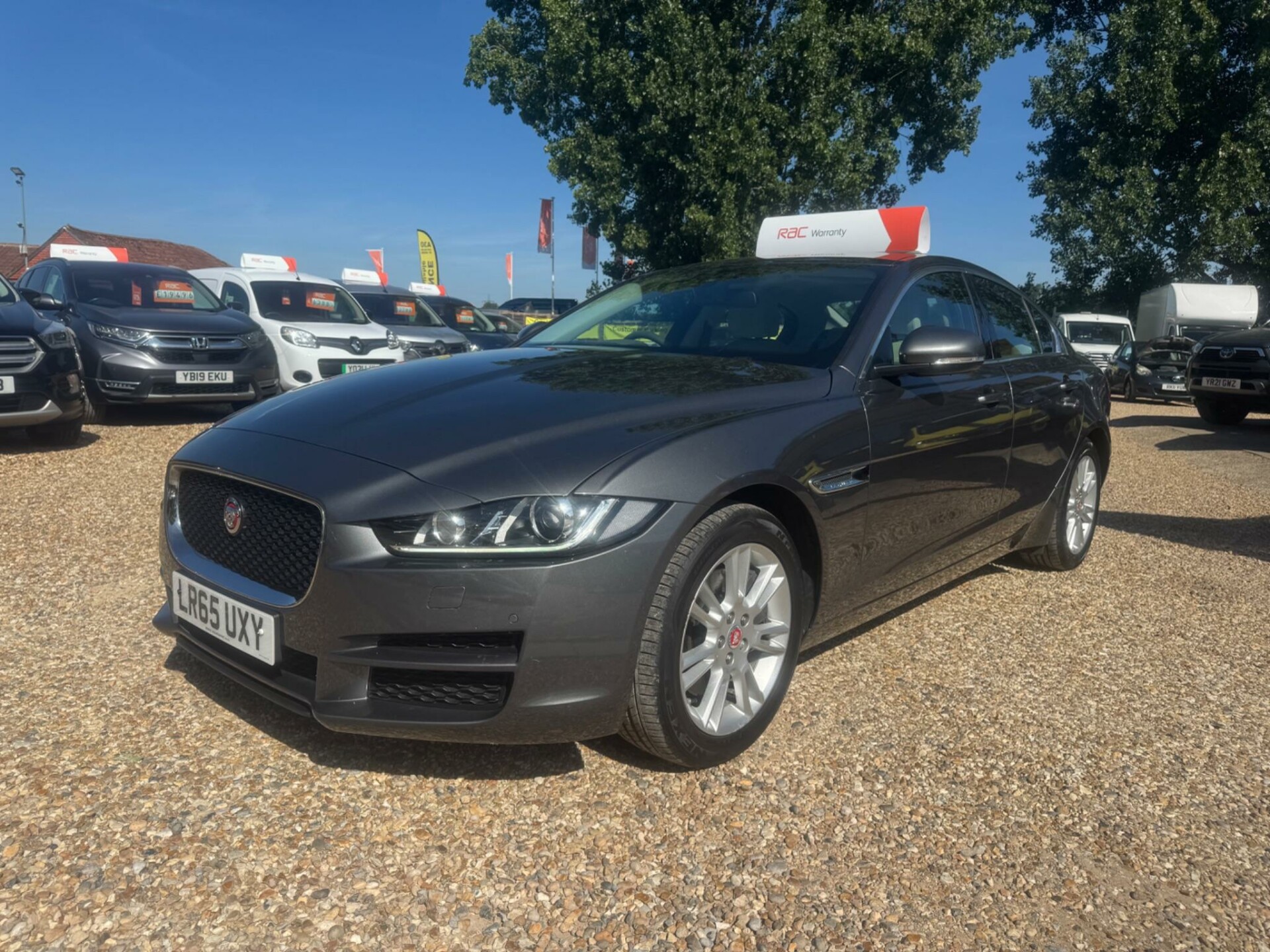 Jaguar XE