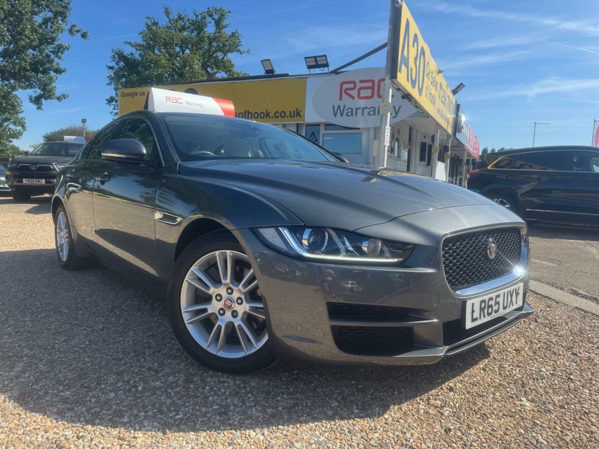 Jaguar XE