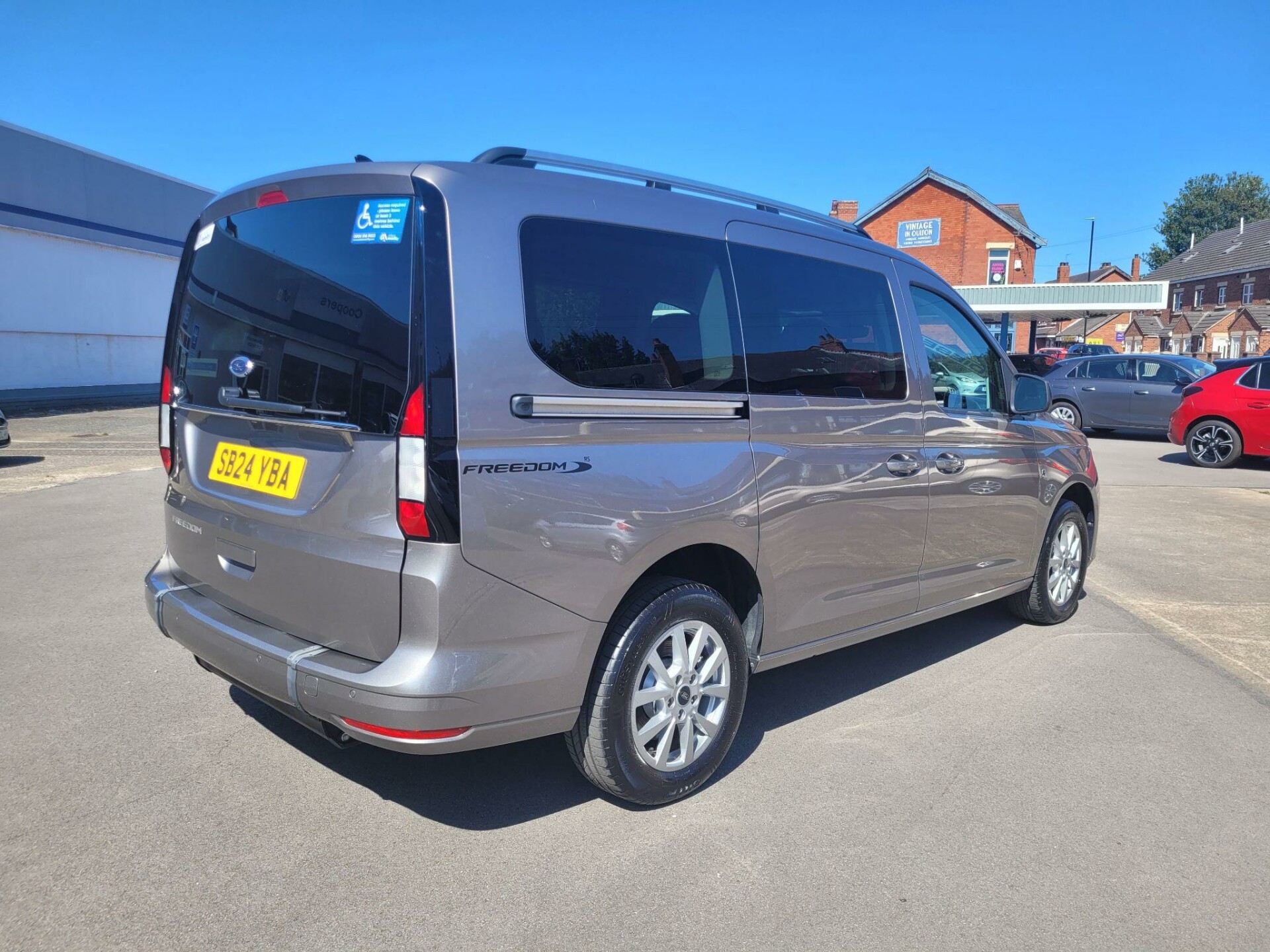 Ford Tourneo