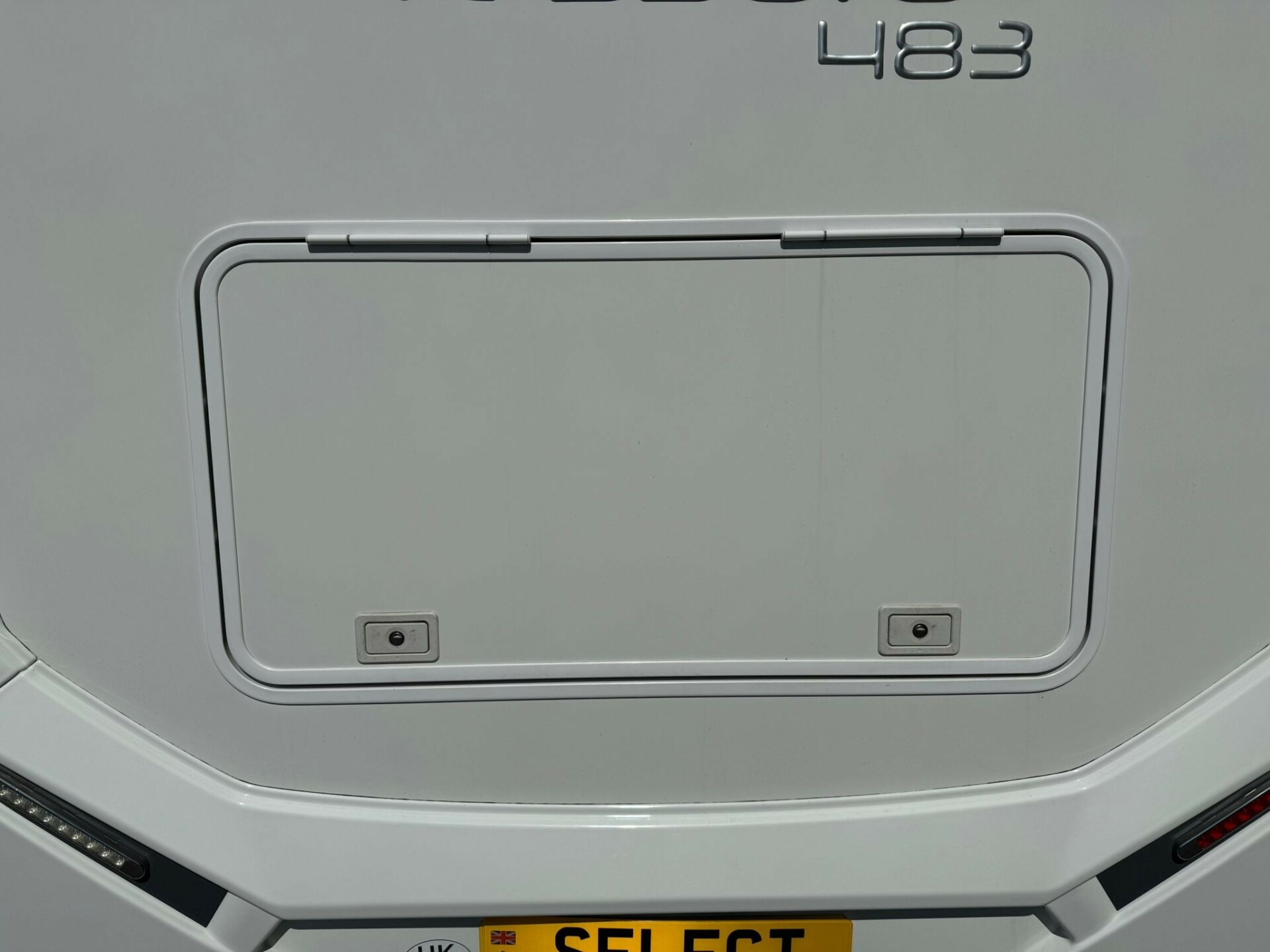 Ford Tessoro 483