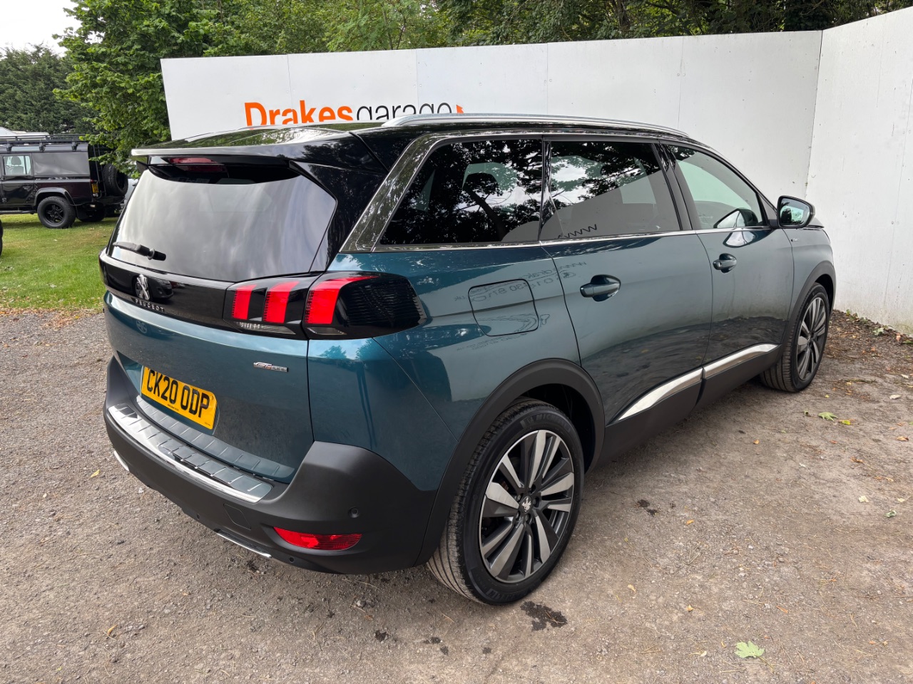 Peugeot 5008