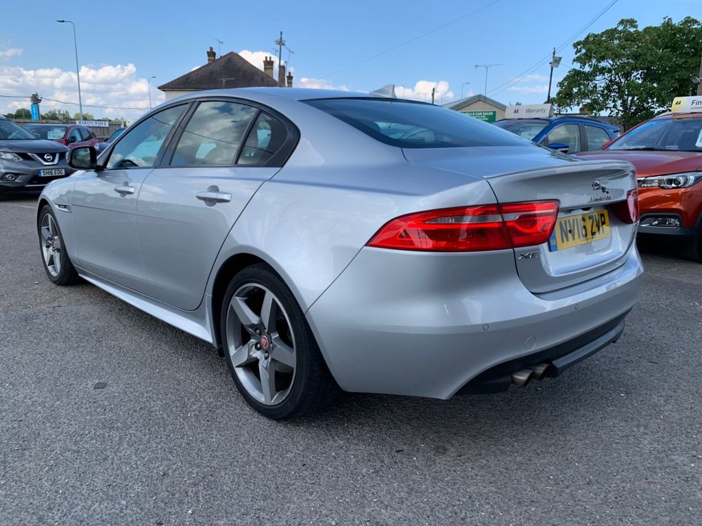 Jaguar XE