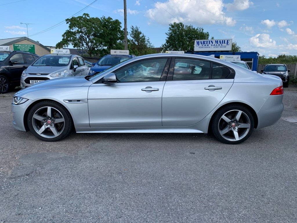 Jaguar XE