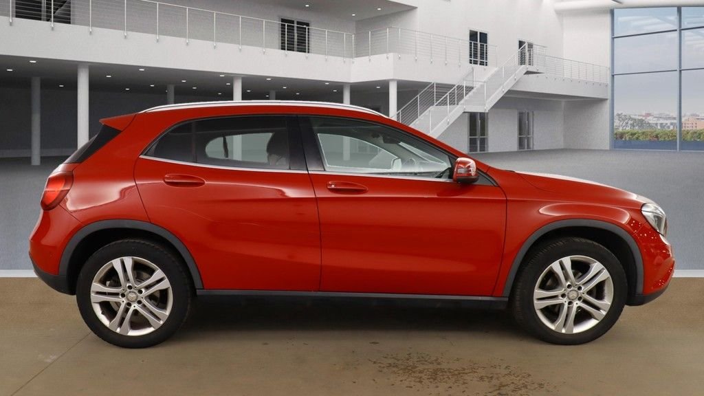 Mercedes Benz GLA Class