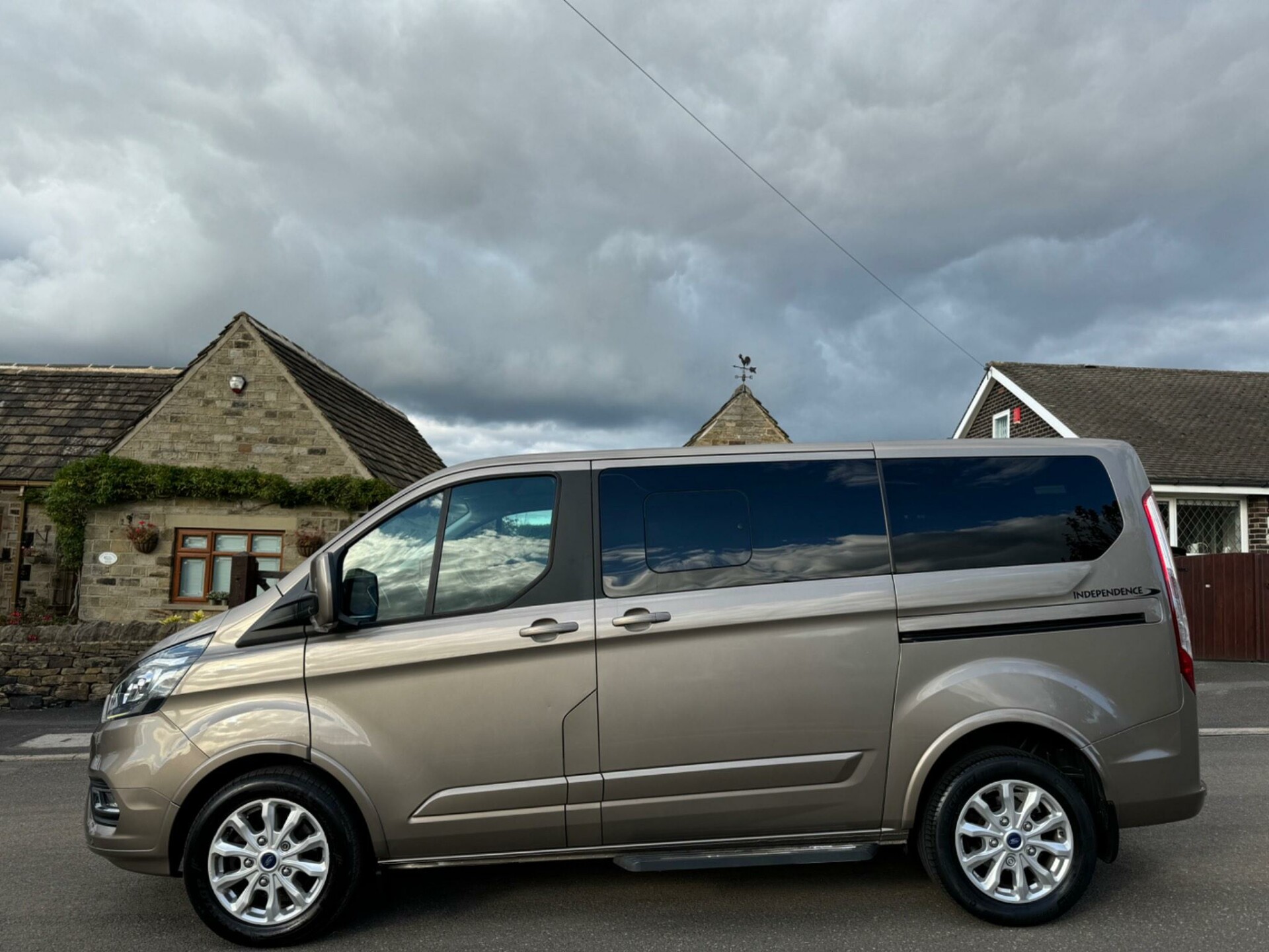 Ford Tourneo