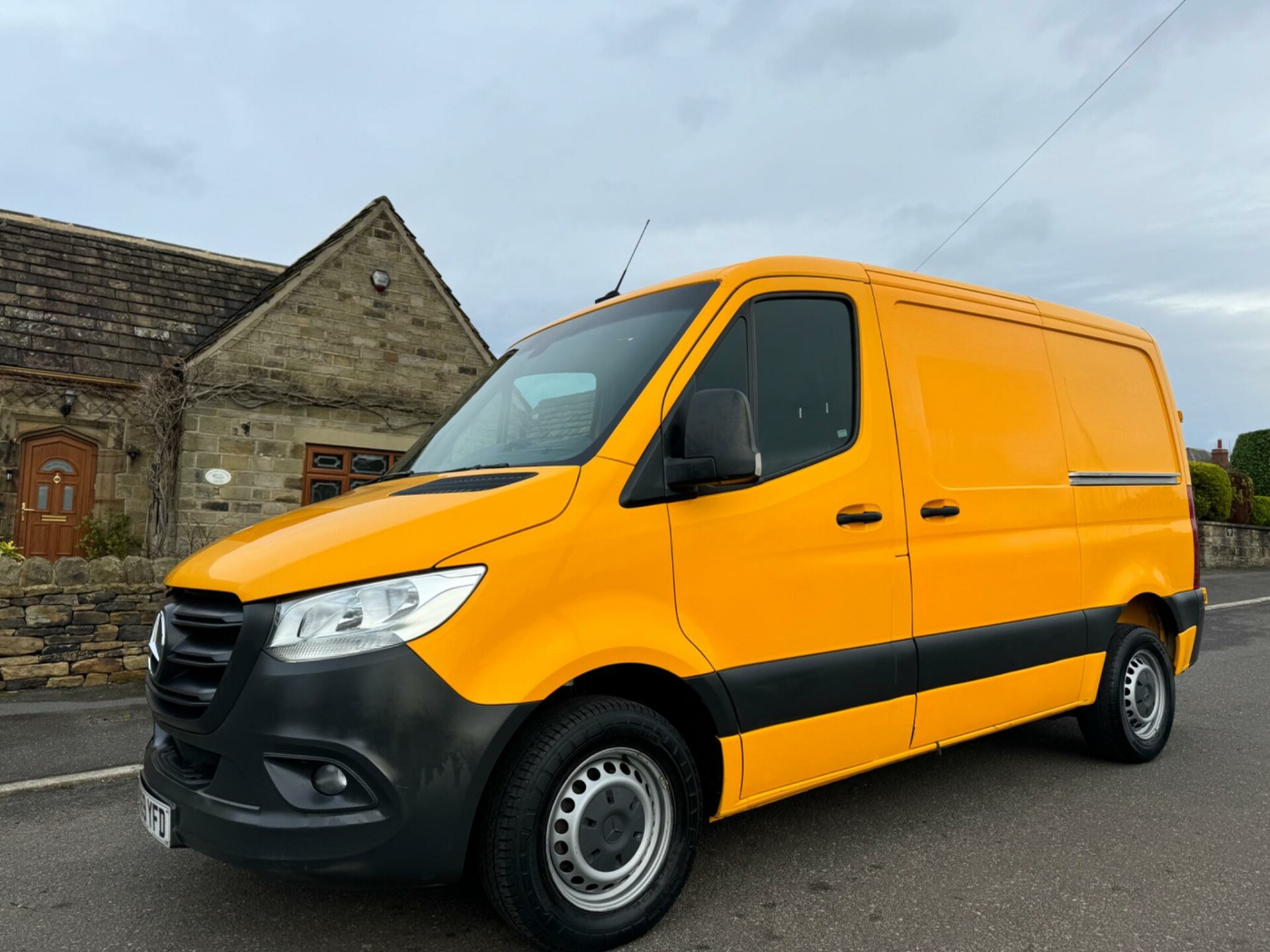 Mercedes Benz Sprinter