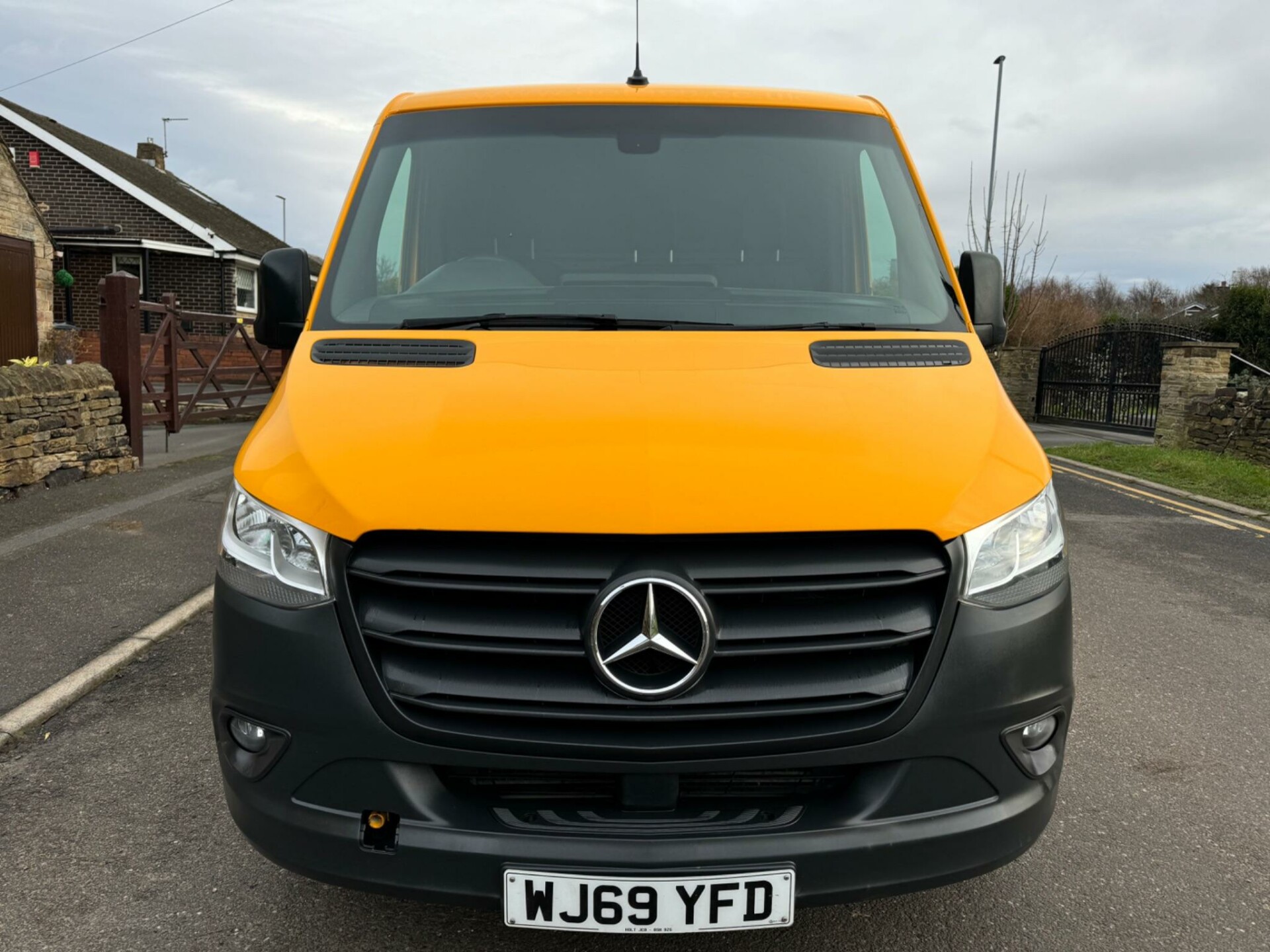 Mercedes Benz Sprinter
