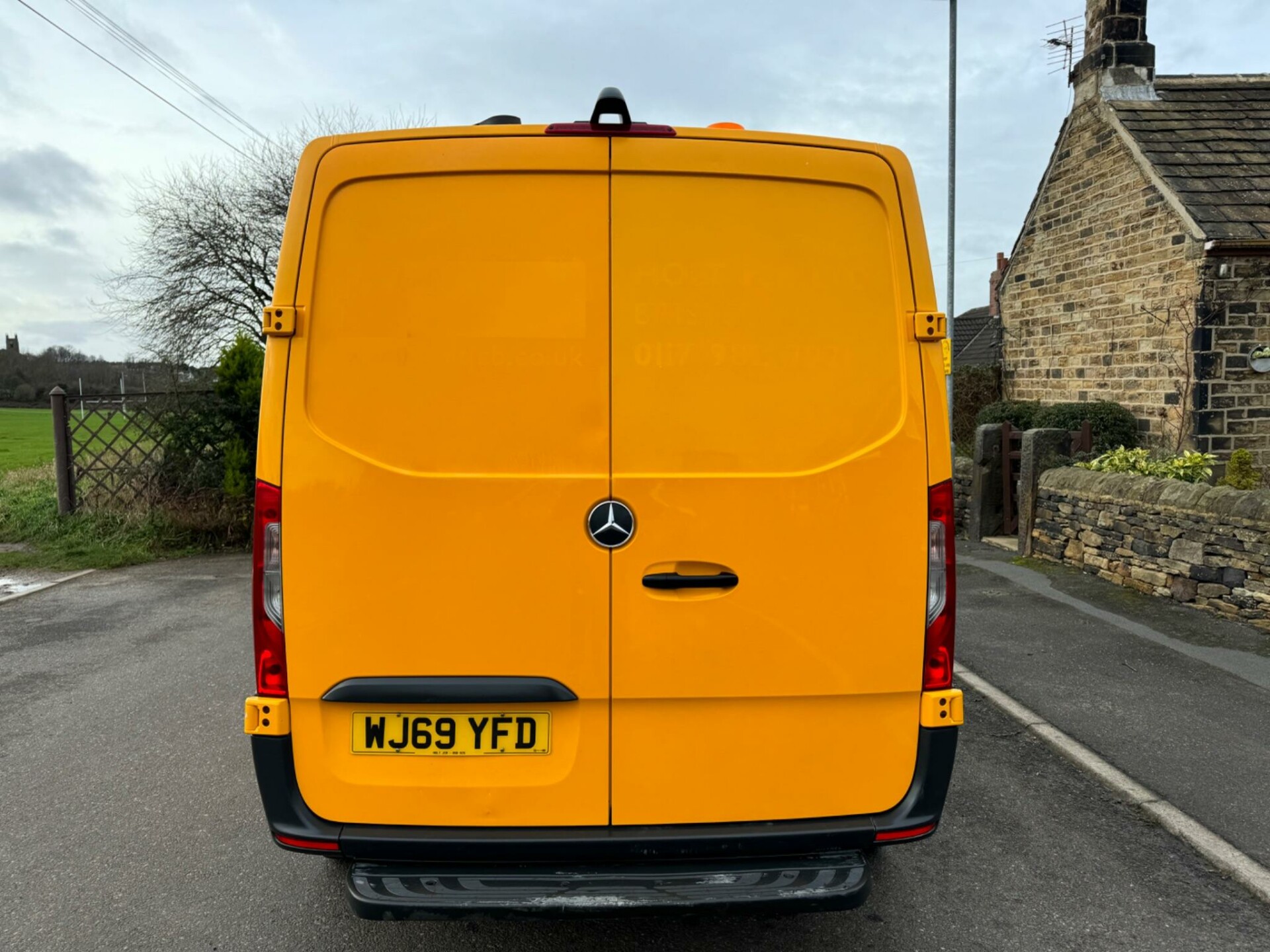 Mercedes Benz Sprinter