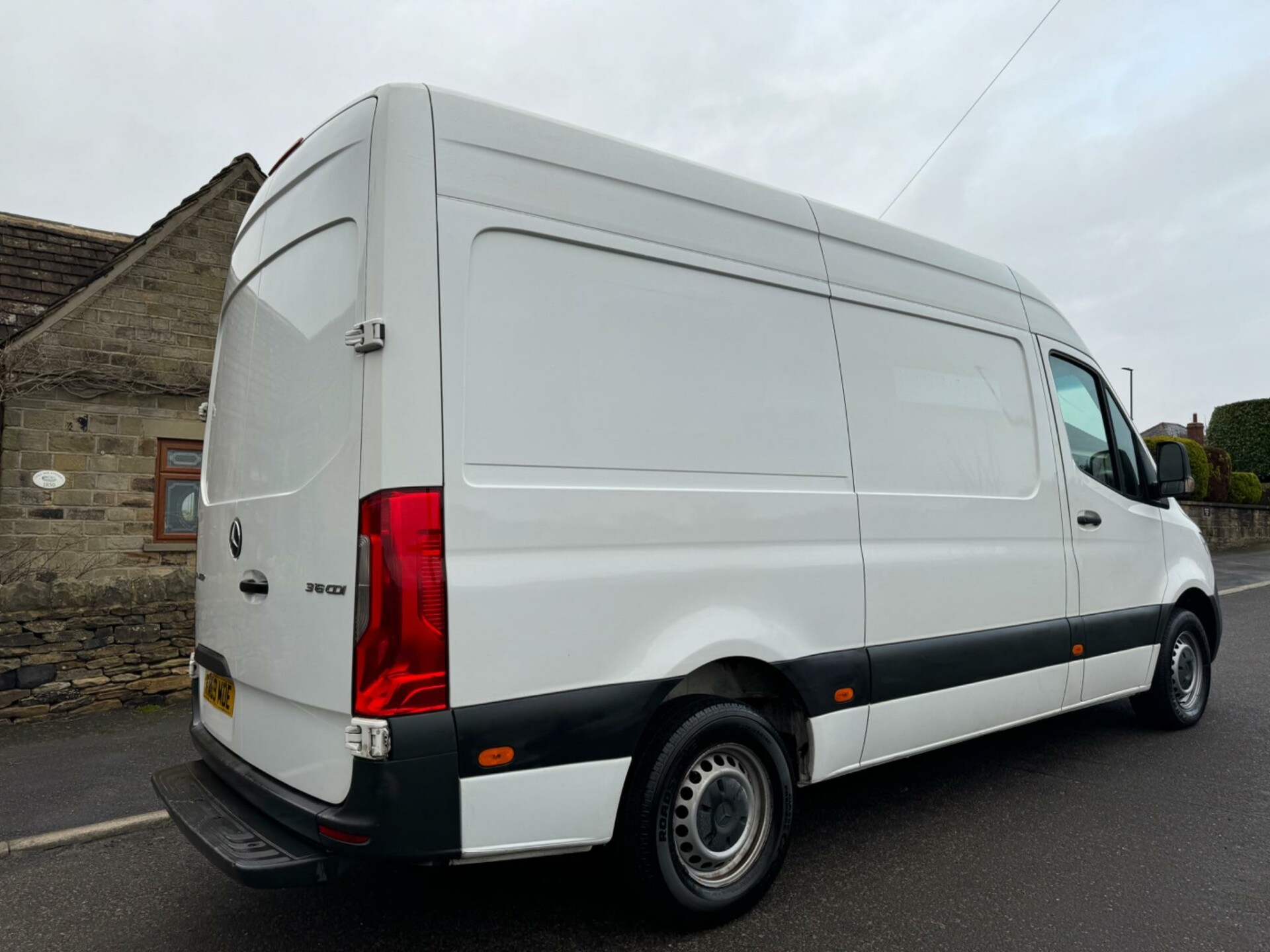 Mercedes Benz Sprinter
