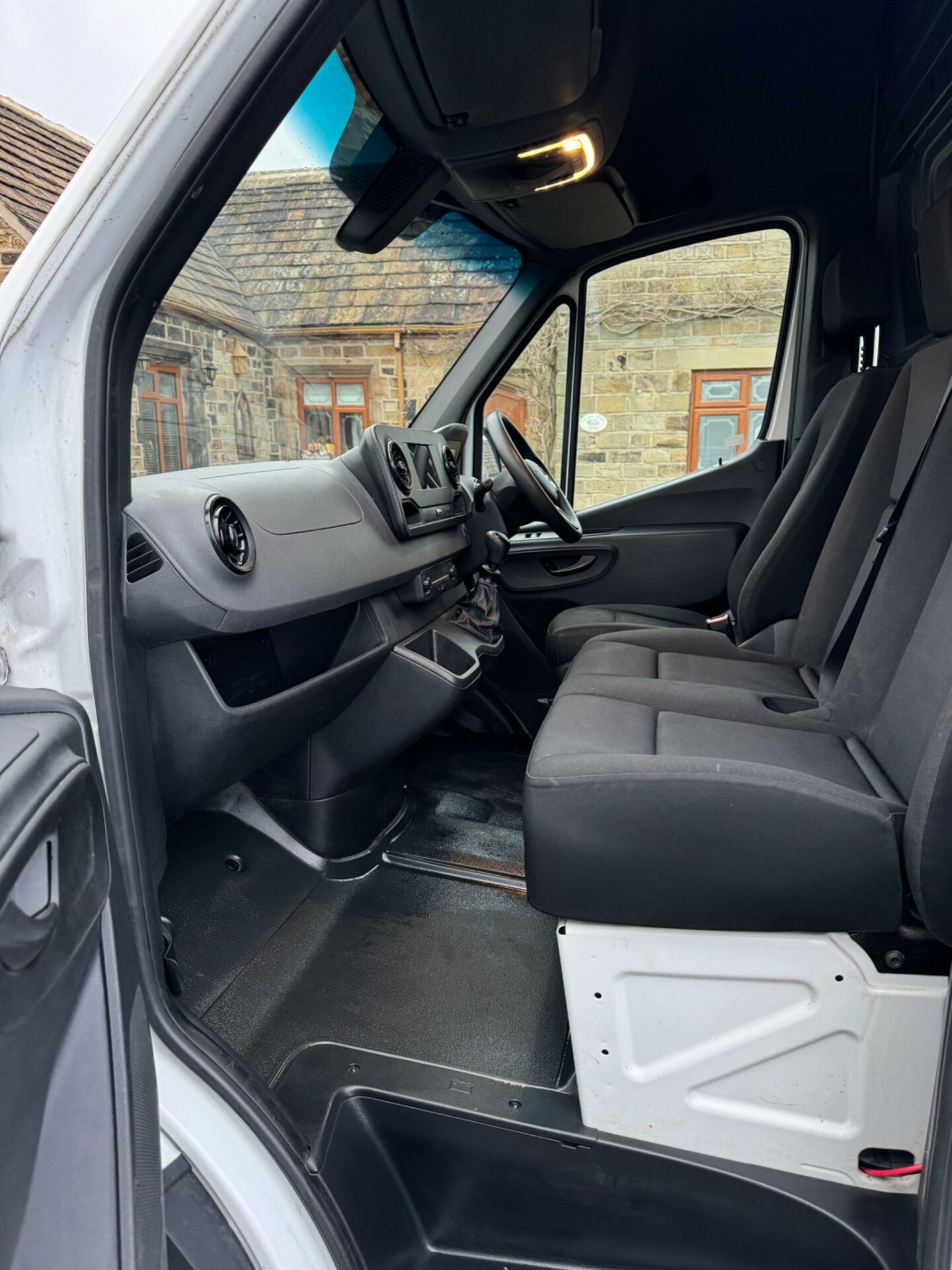 Mercedes Benz Sprinter