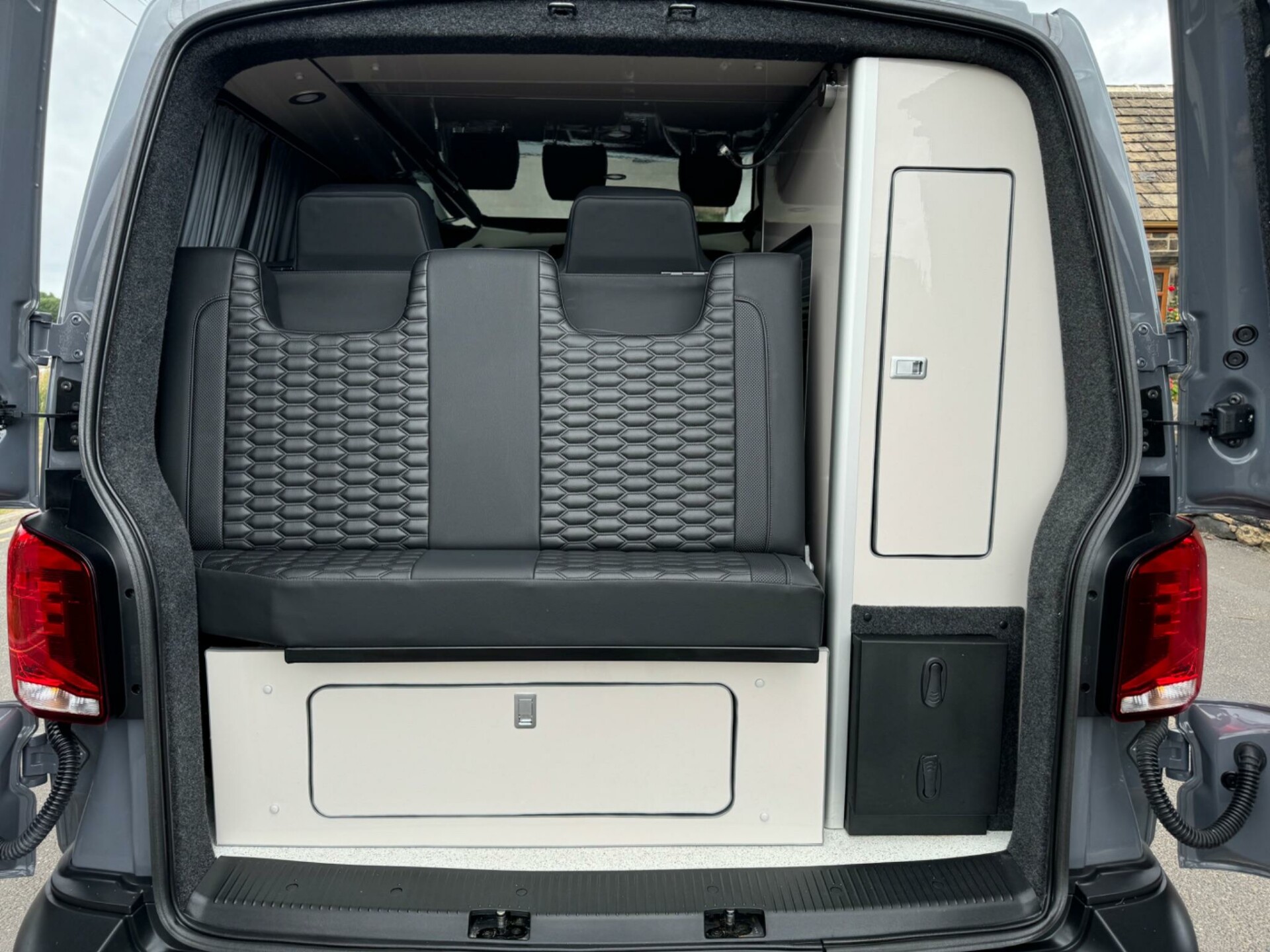 Volkswagen T6.1 Campervan
