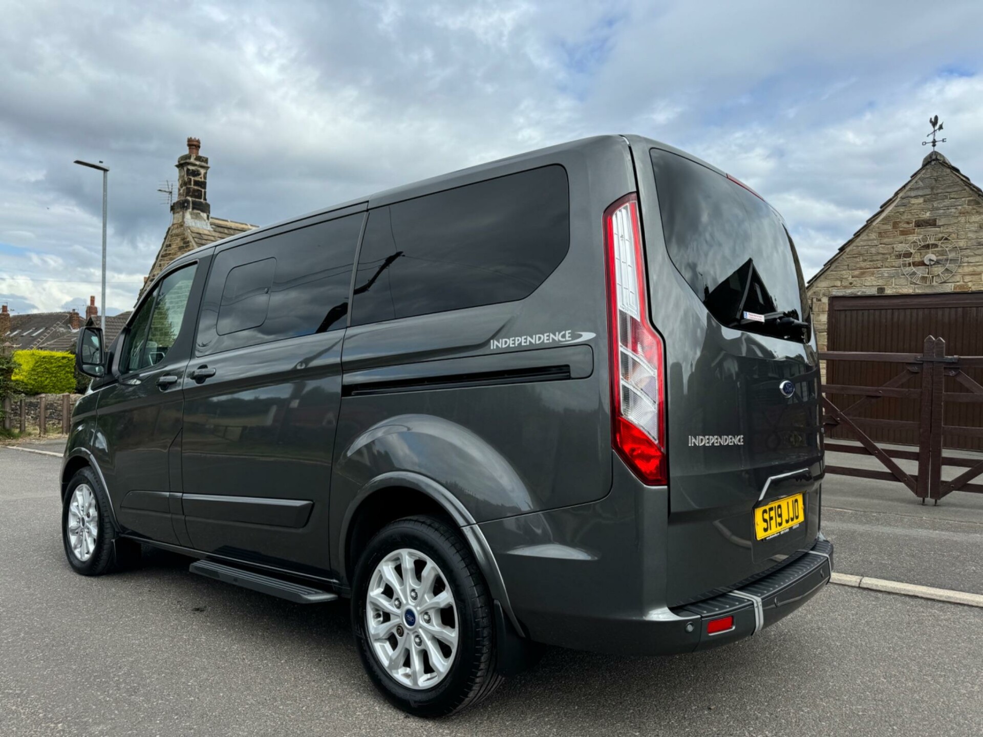 Ford Tourneo