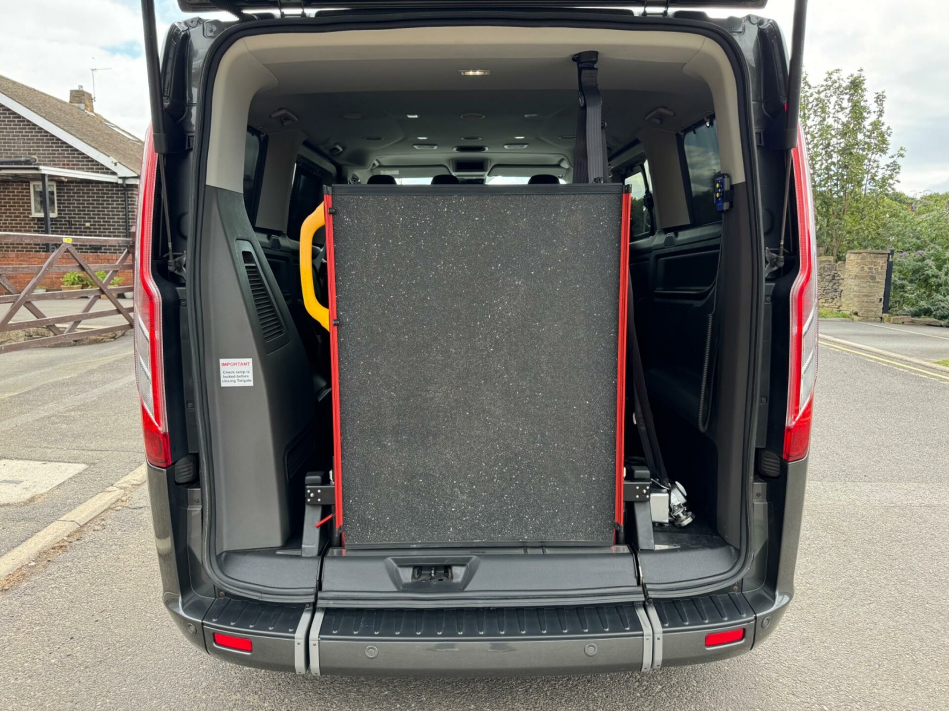 Ford Tourneo