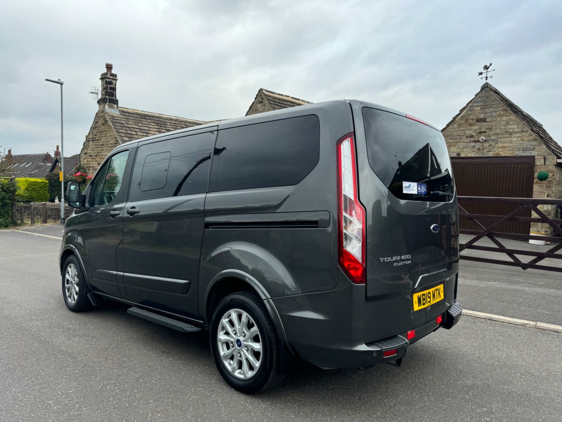 Ford Tourneo