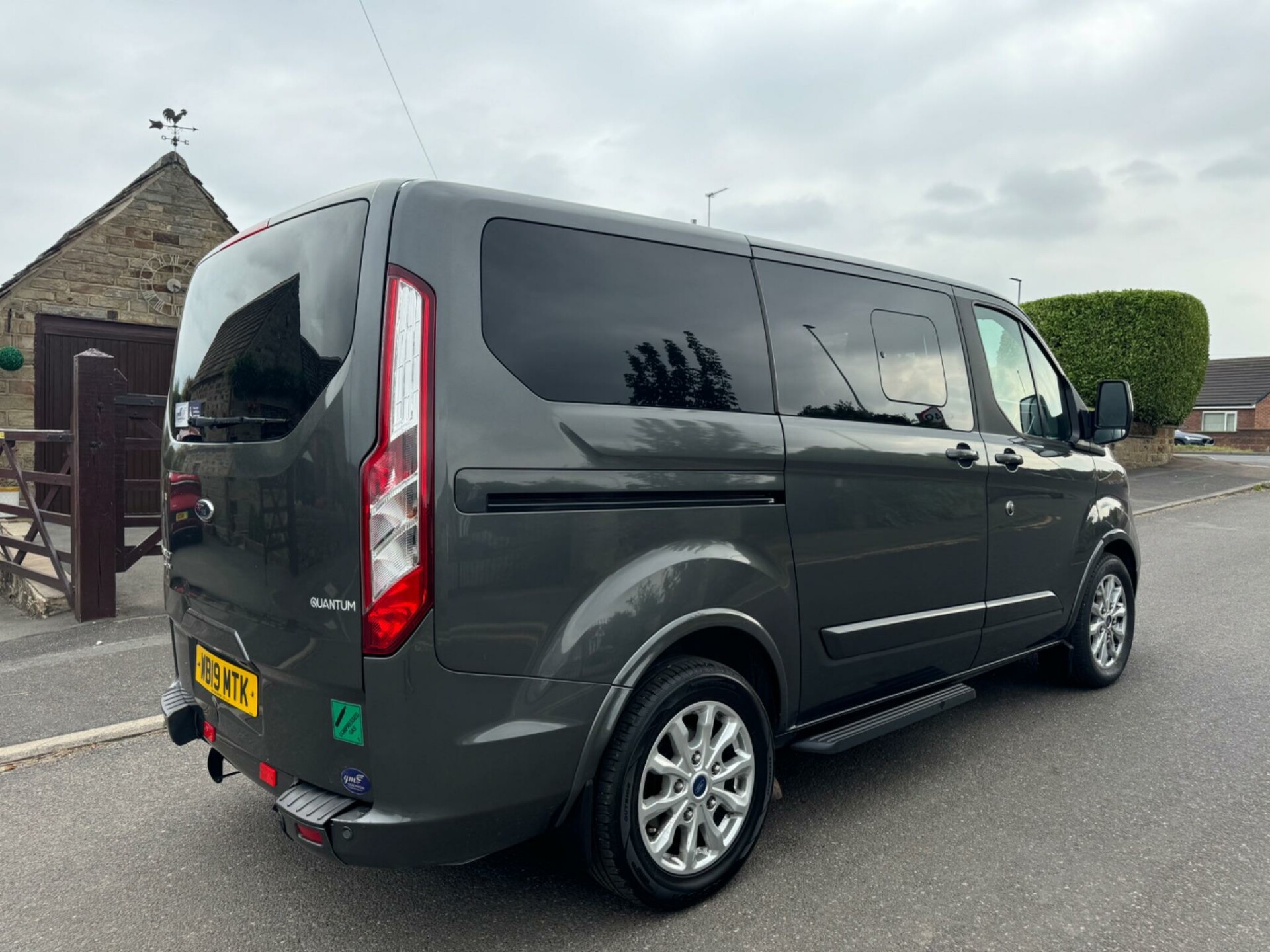 Ford Tourneo