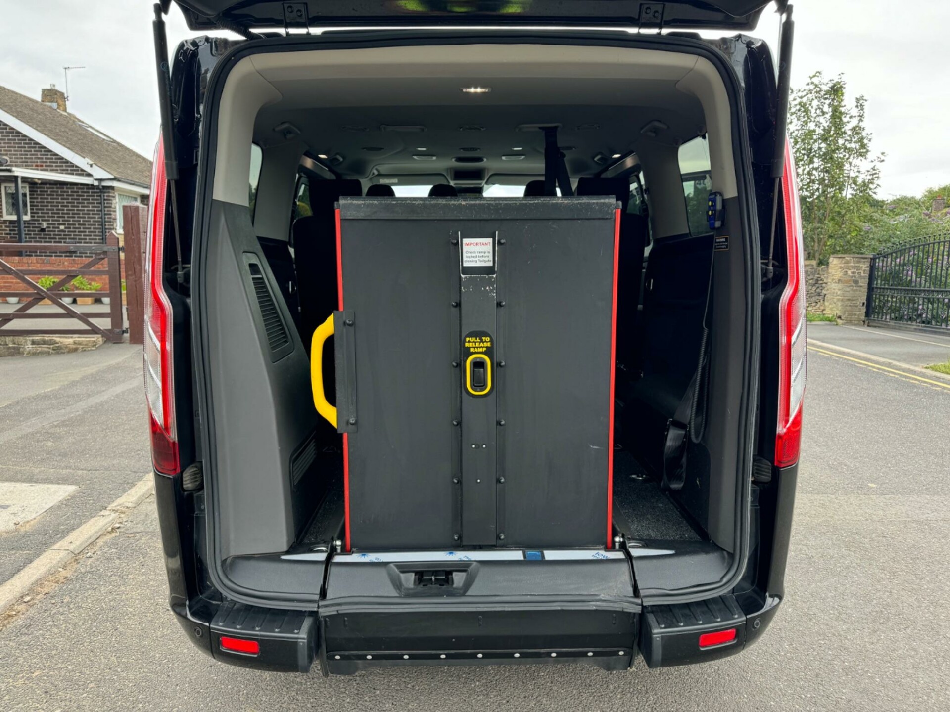 Ford Tourneo