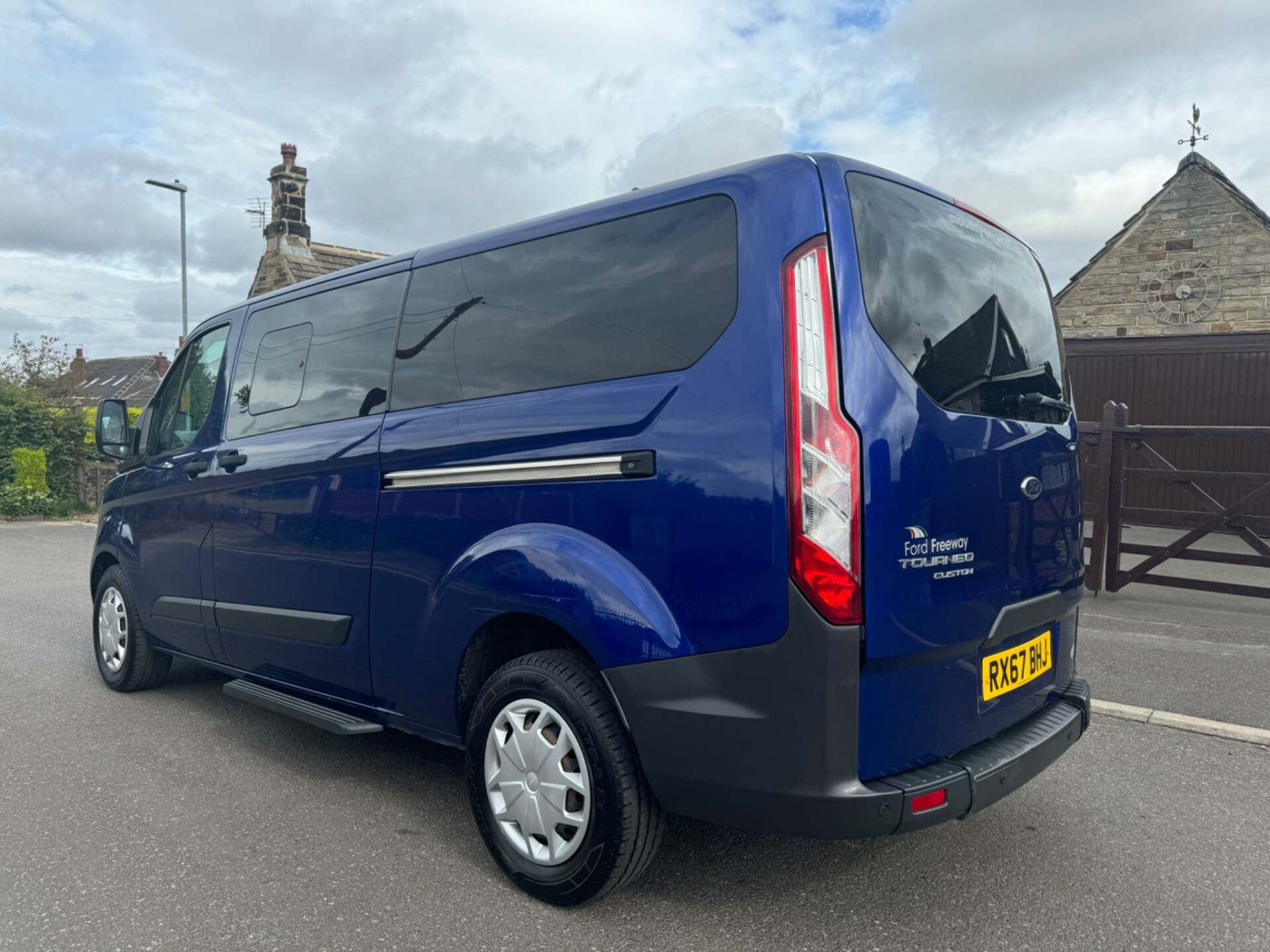 Ford Tourneo